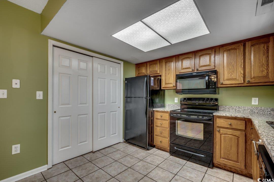 405 Hillside Dr. N Property Photo 12