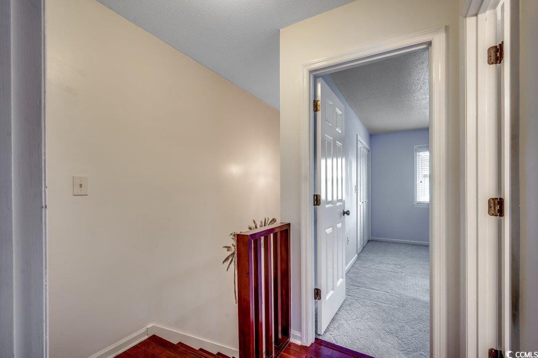 405 Hillside Dr. N Property Photo 17