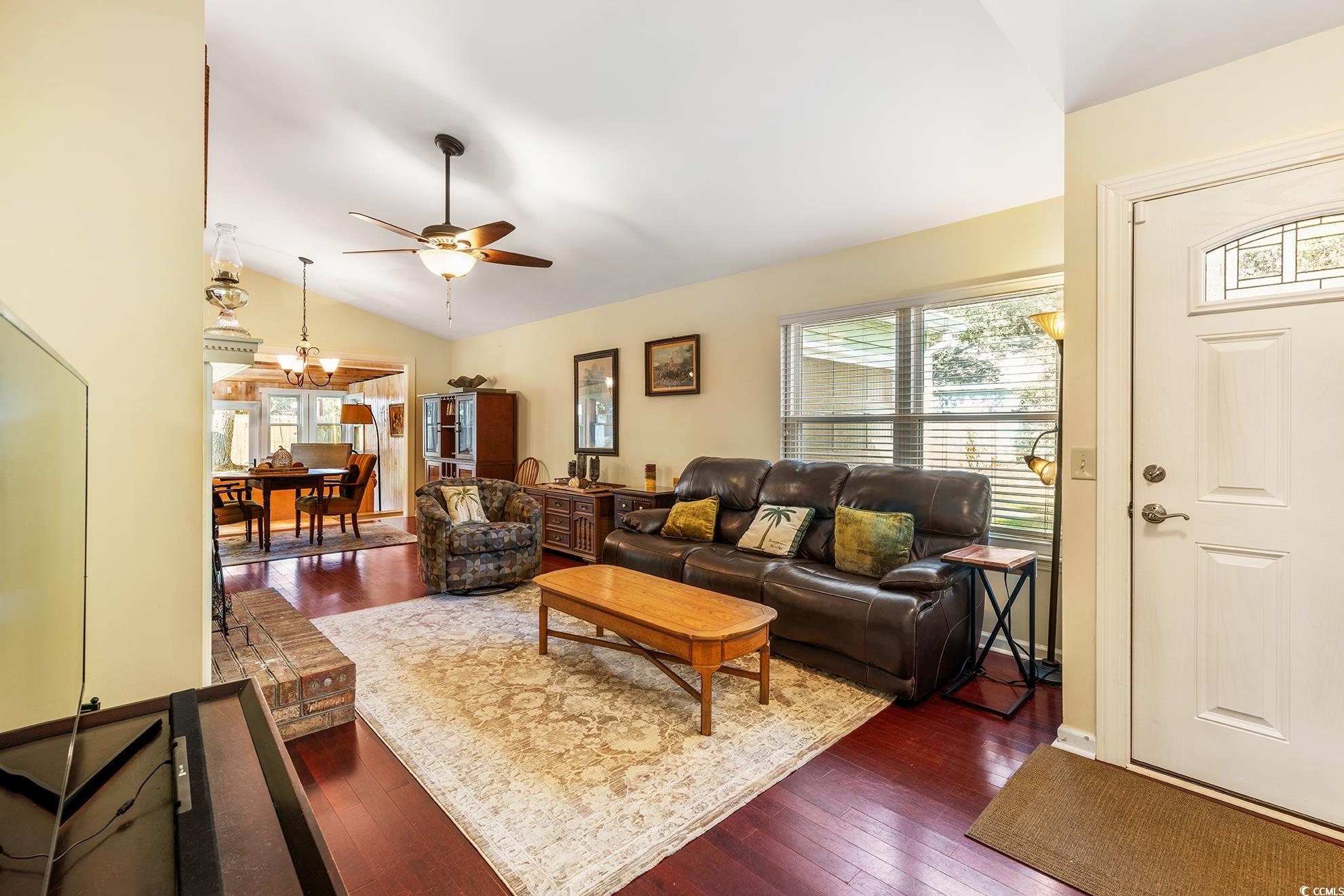 653 Mariner Ave. Property Photo 9