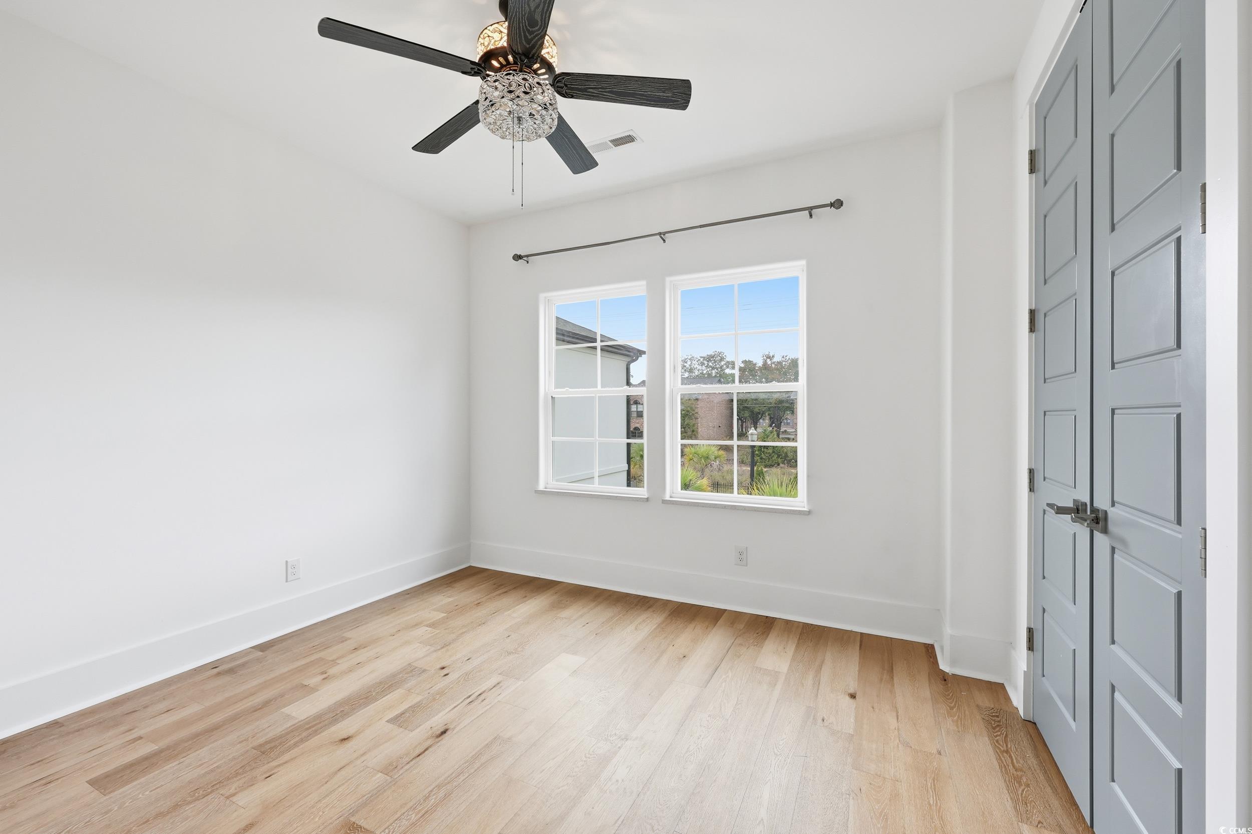 6774 Ocean Breeze Loop Property Photo 17