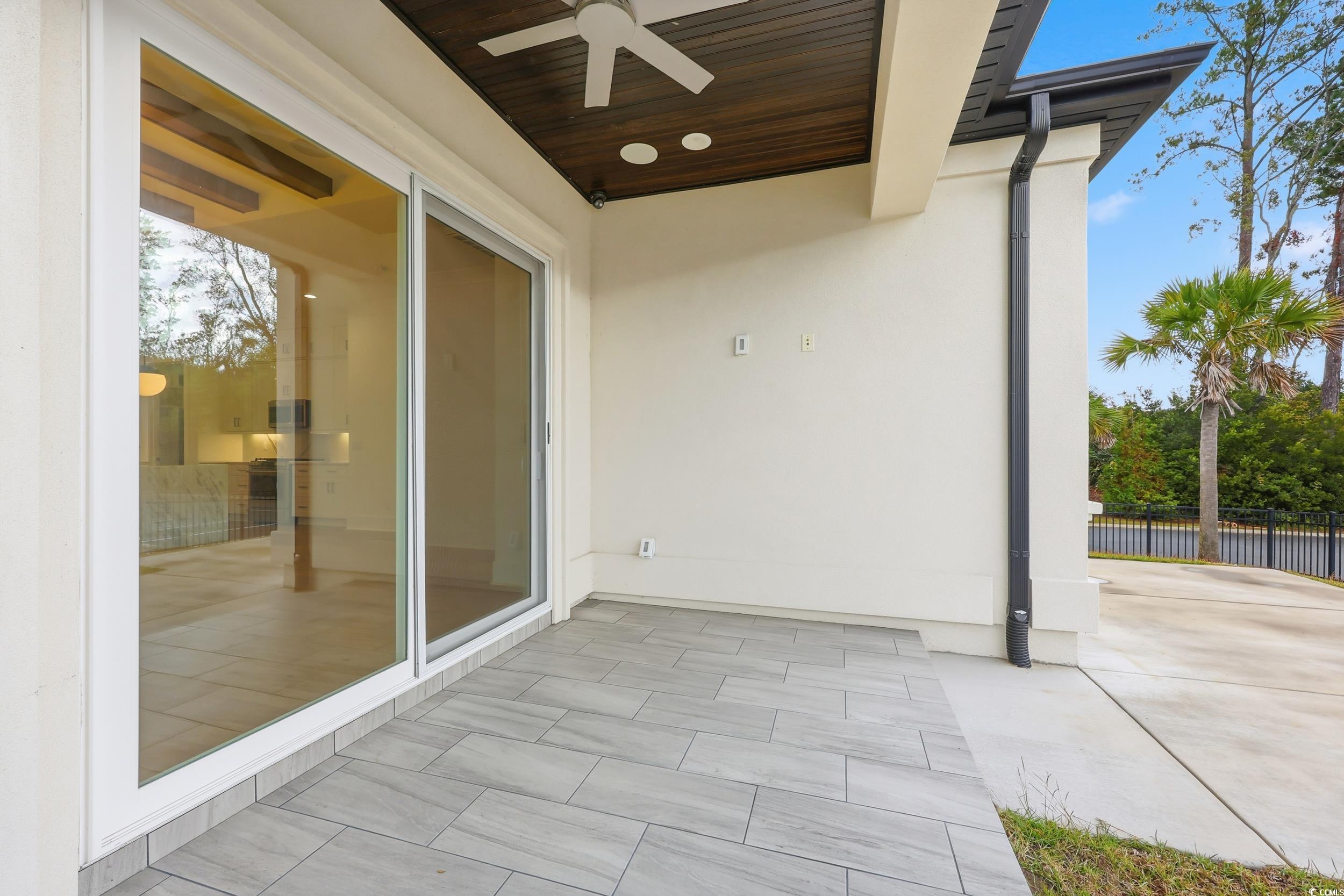 6774 Ocean Breeze Loop Property Photo 32