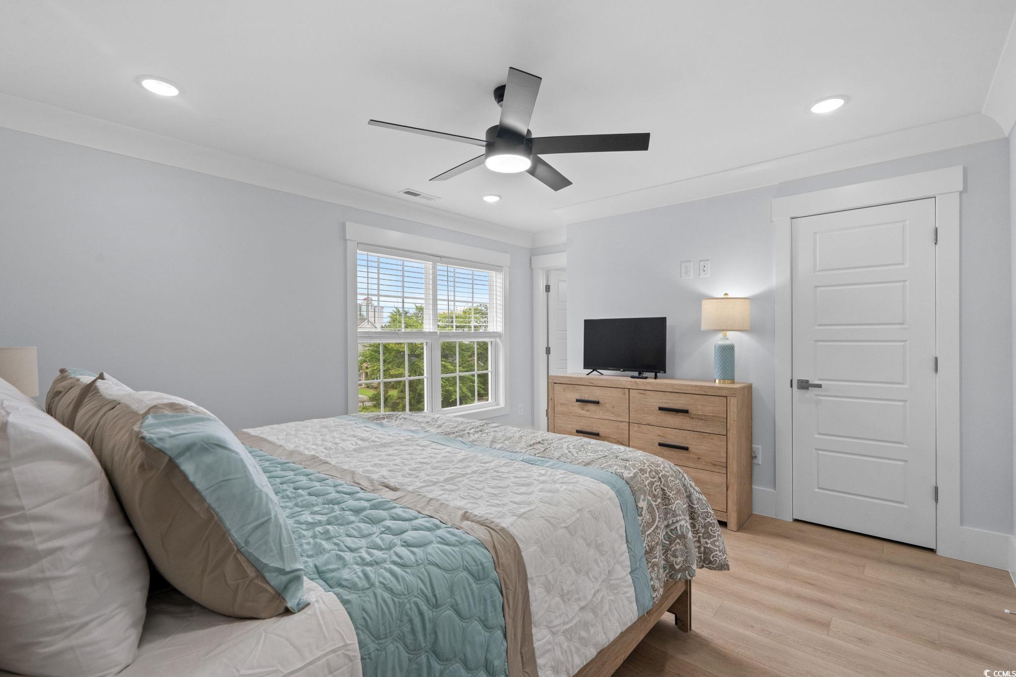 2313 Seaseeker Ln. Property Photo 29