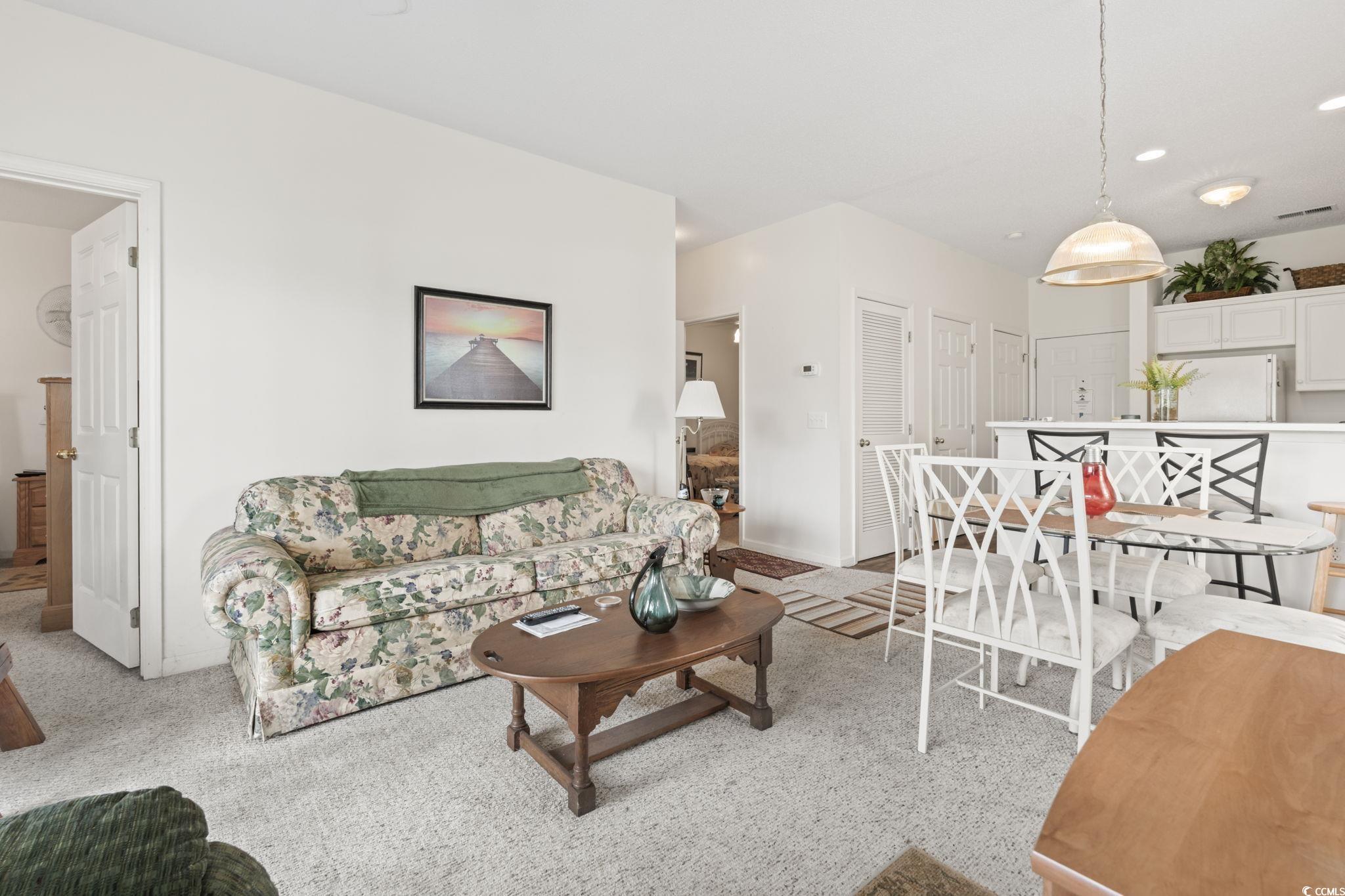 2020 Cross Gate Blvd. Property Photo 14