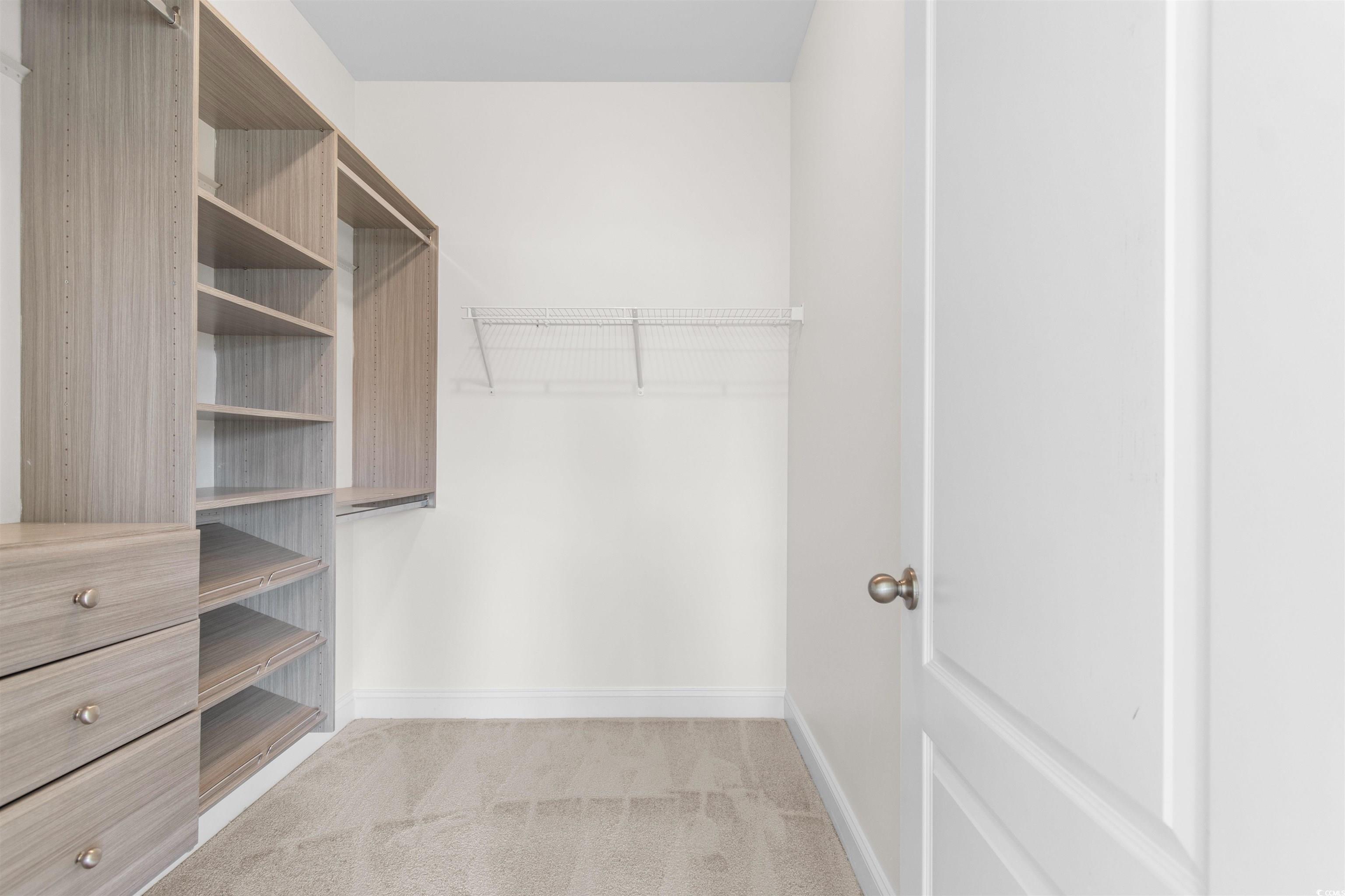 213 Astoria Park Loop Property Photo 19