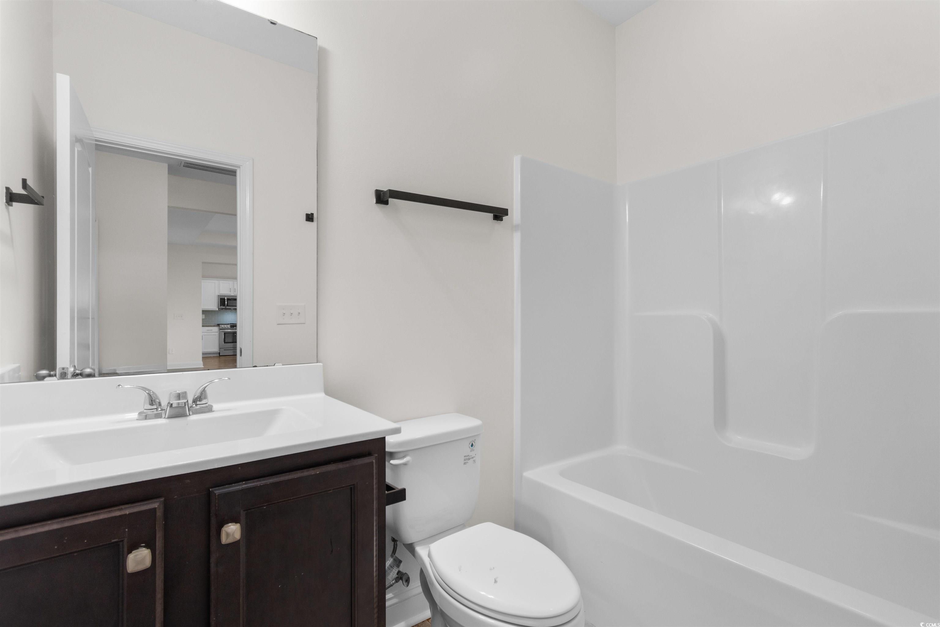 213 Astoria Park Loop Property Photo 23