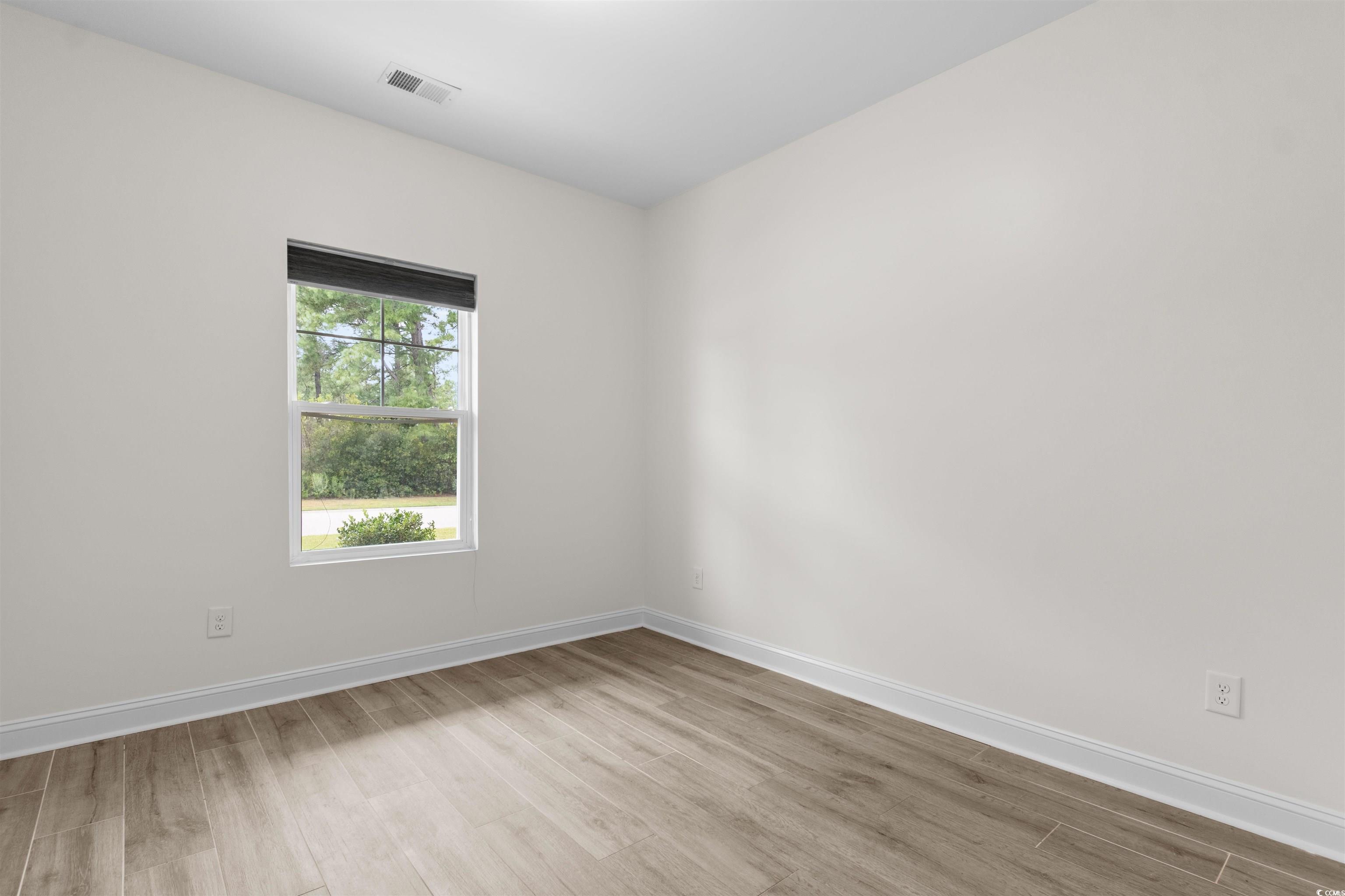 213 Astoria Park Loop Property Photo 24