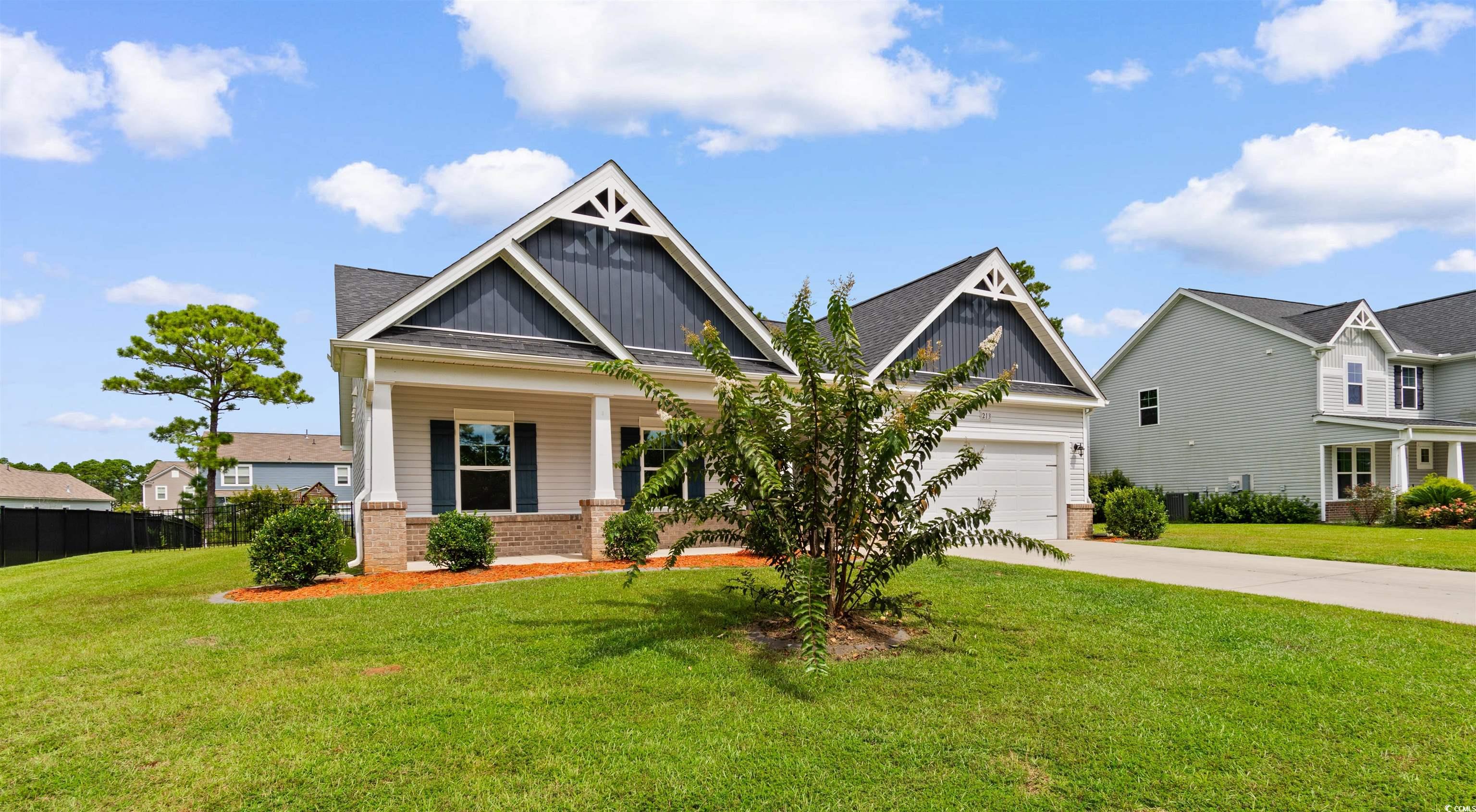 213 Astoria Park Loop Property Photo 32