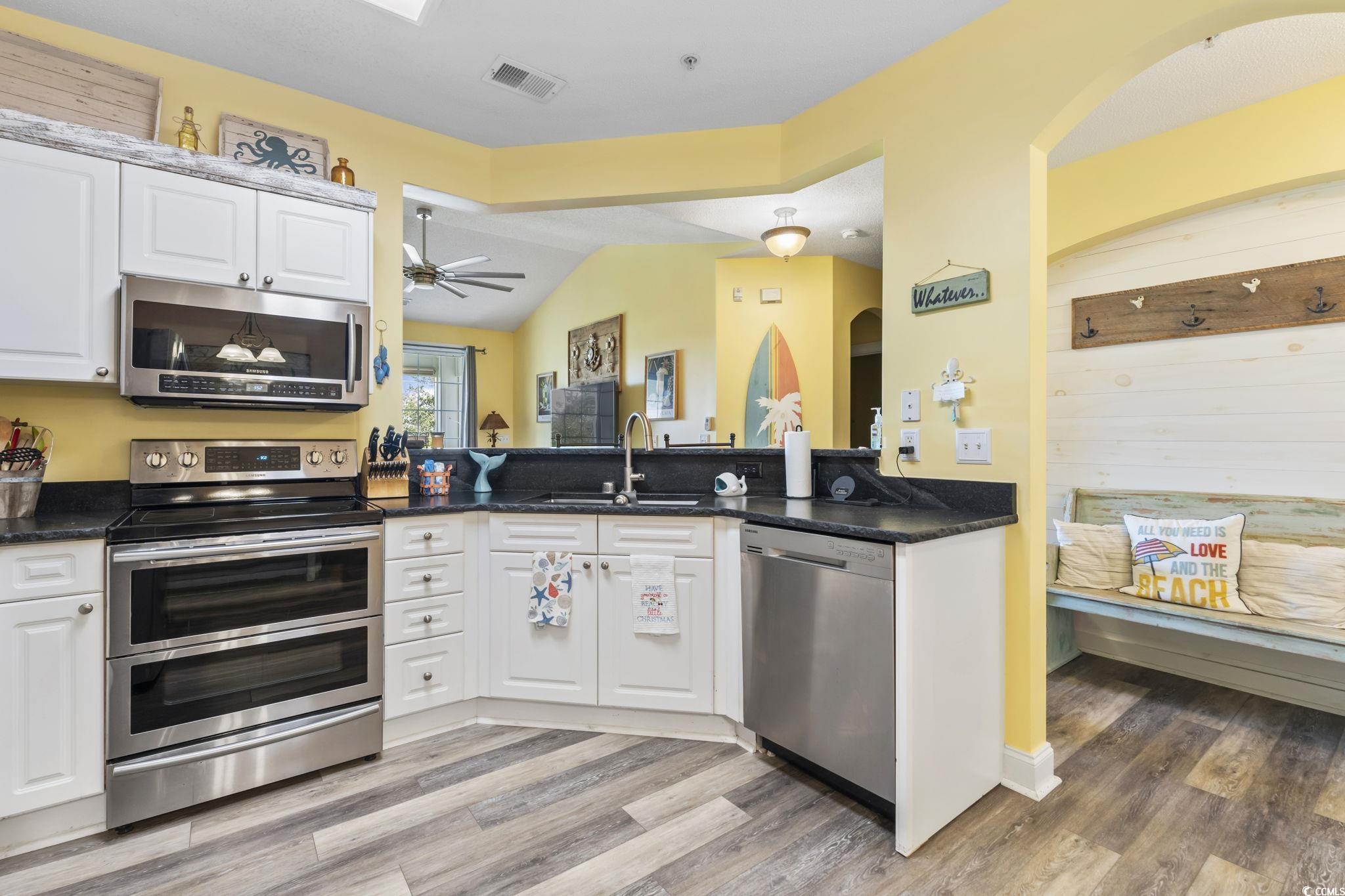 6203 Catalina Dr. Property Photo 10