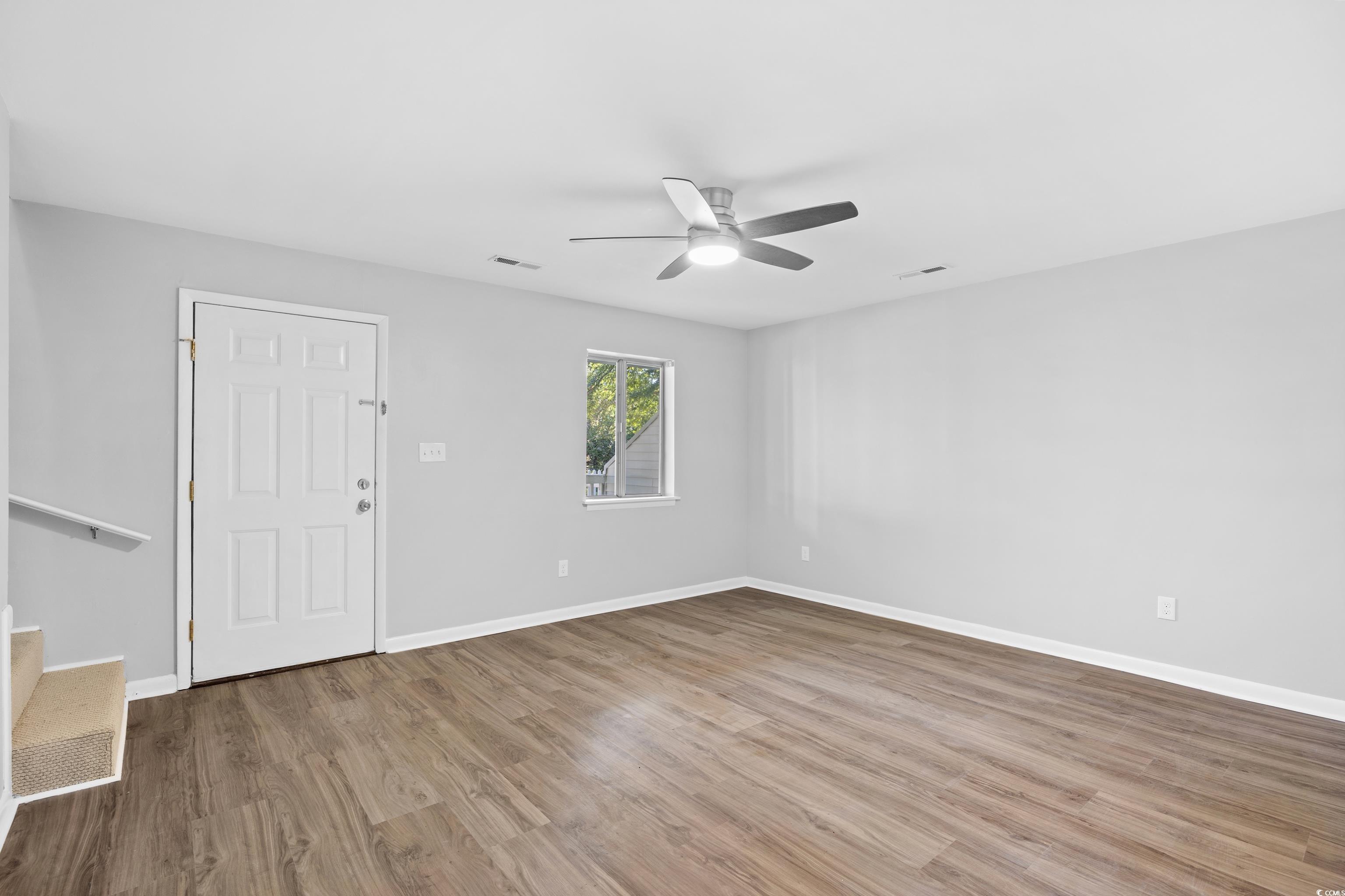 617 Surfside Dr. Property Photo 10