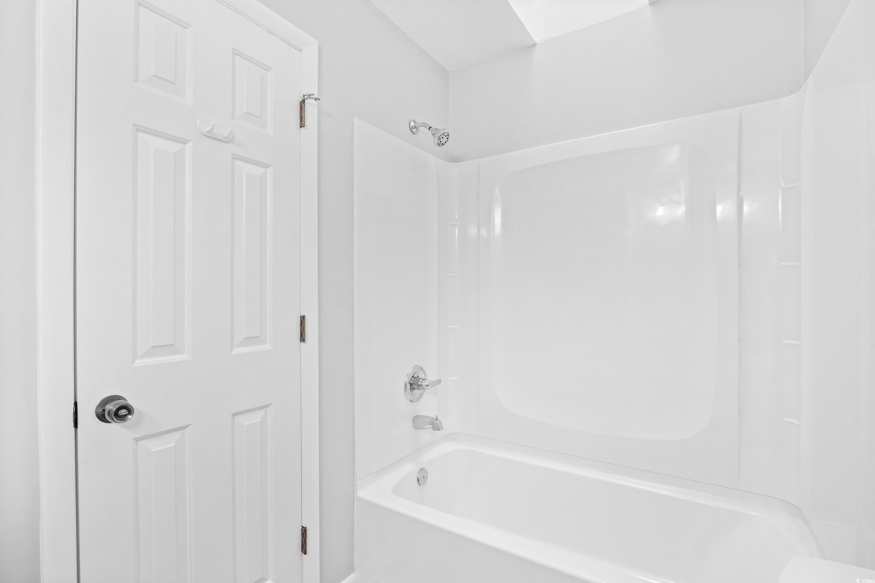 617 Surfside Dr. Property Photo 21