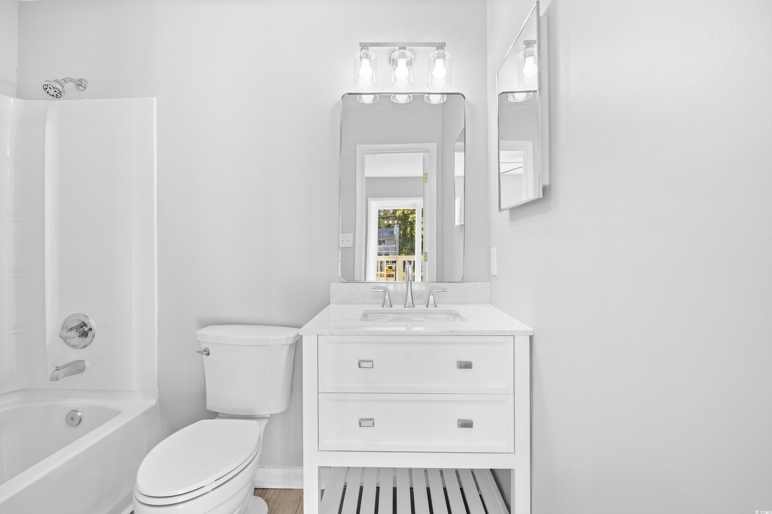 617 Surfside Dr. Property Photo 27