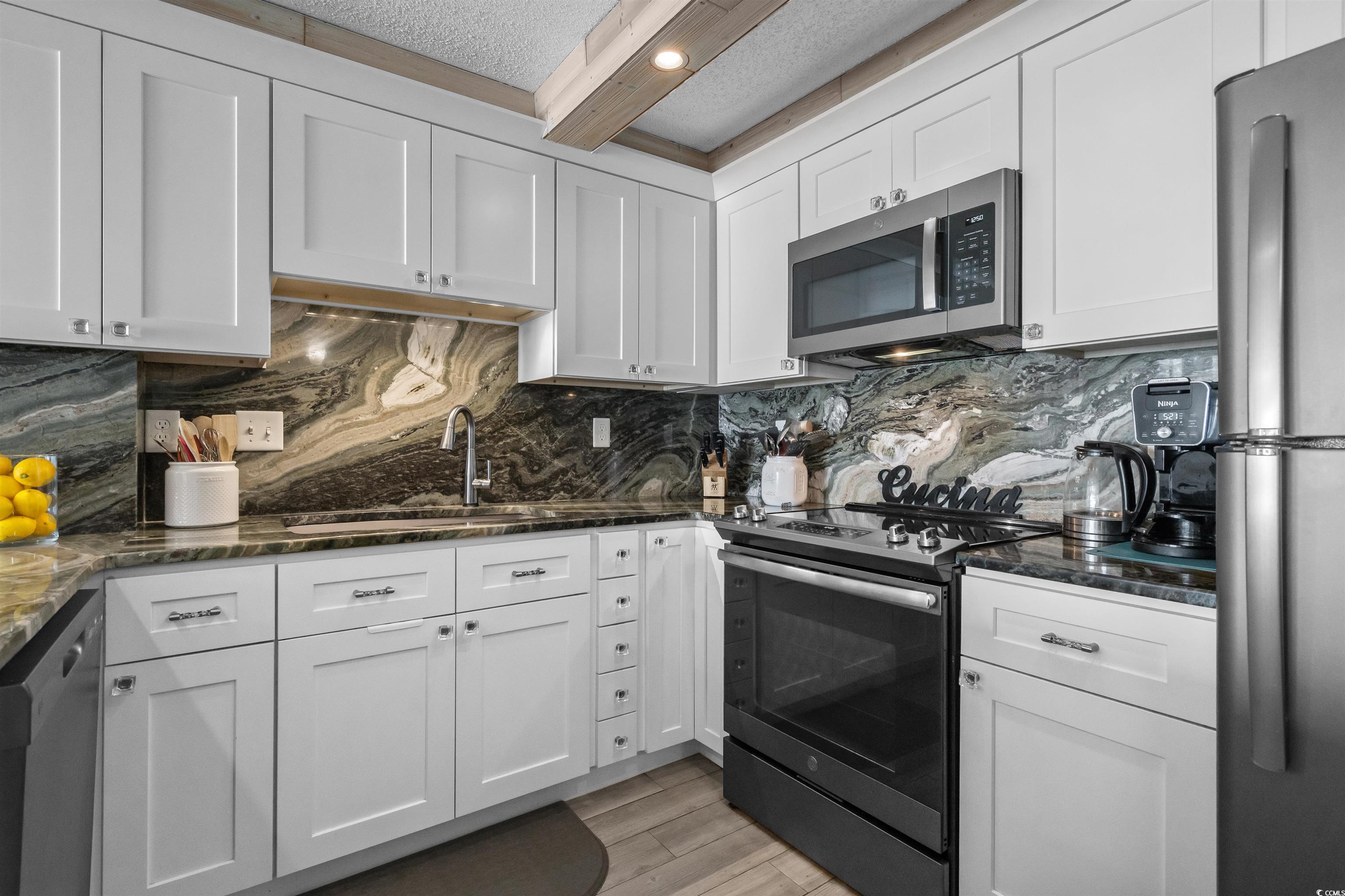 6200 N Ocean Blvd. Property Photo 24