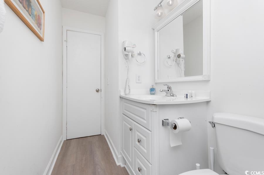 9400 Shore Dr. Property Photo 14