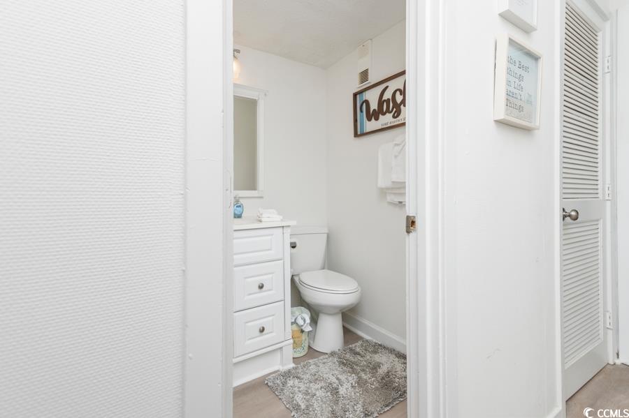 9400 Shore Dr. Property Photo 16