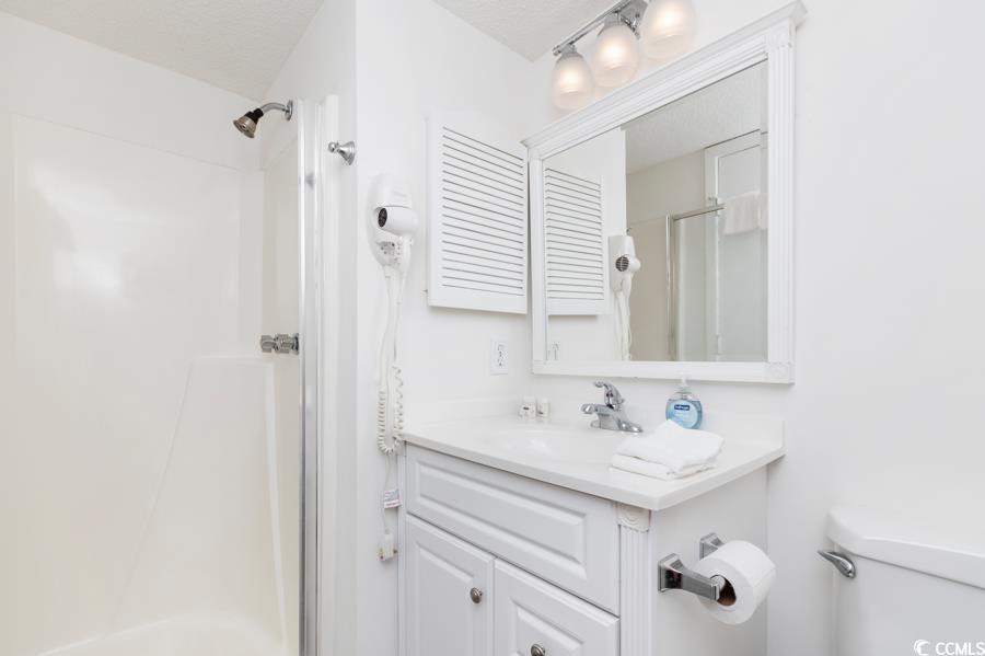 9400 Shore Dr. Property Photo 17