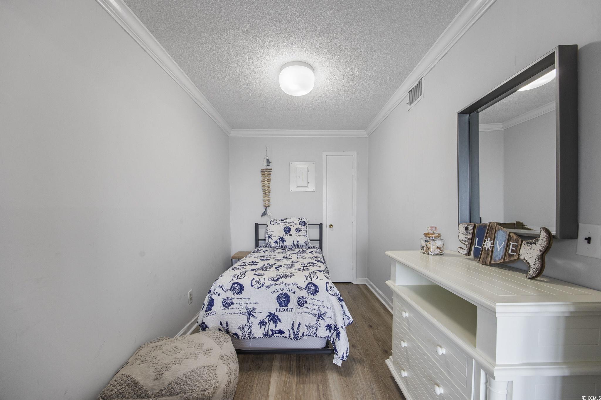 9400 Shore Dr. Property Photo 11