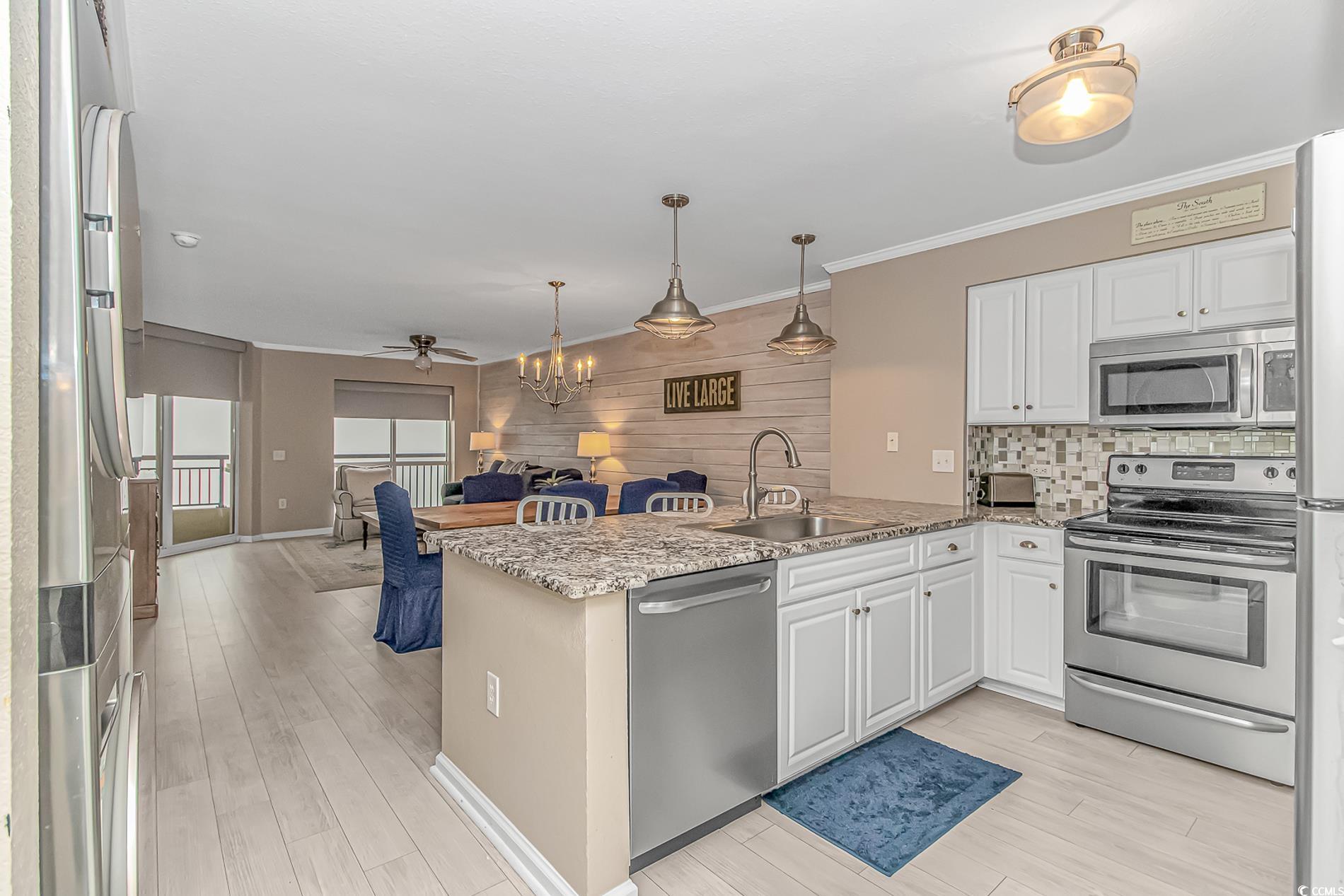 1819 N Ocean Blvd. Property Photo 5