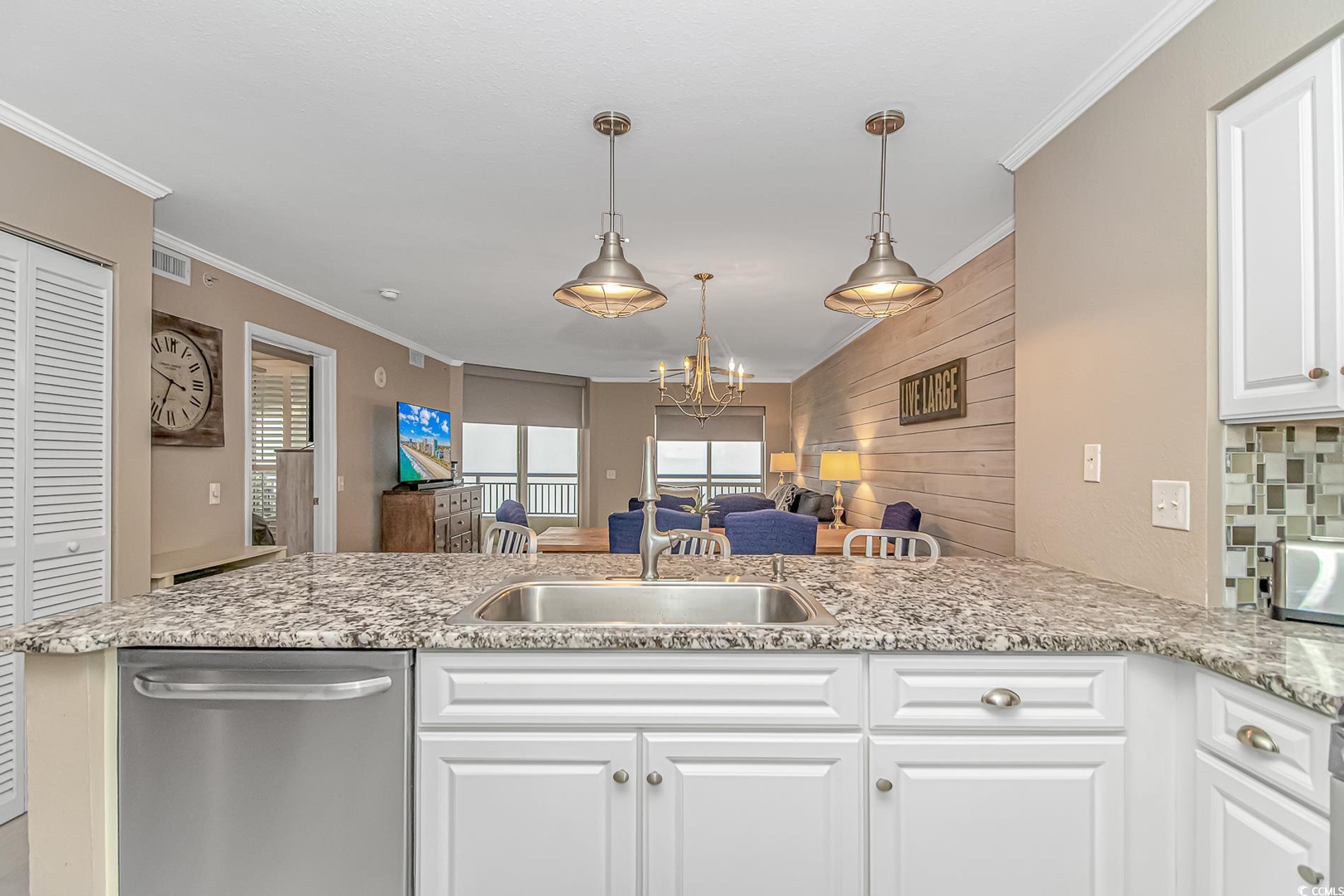 1819 N Ocean Blvd. Property Photo 8