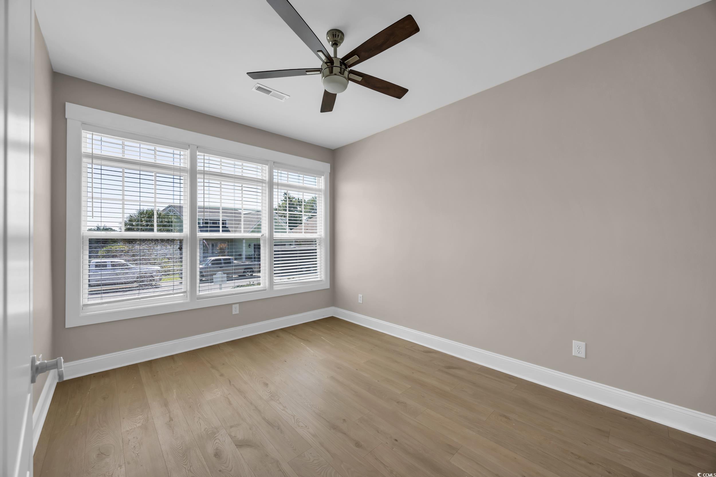 1405 Surf Pointe Dr. Property Photo 27