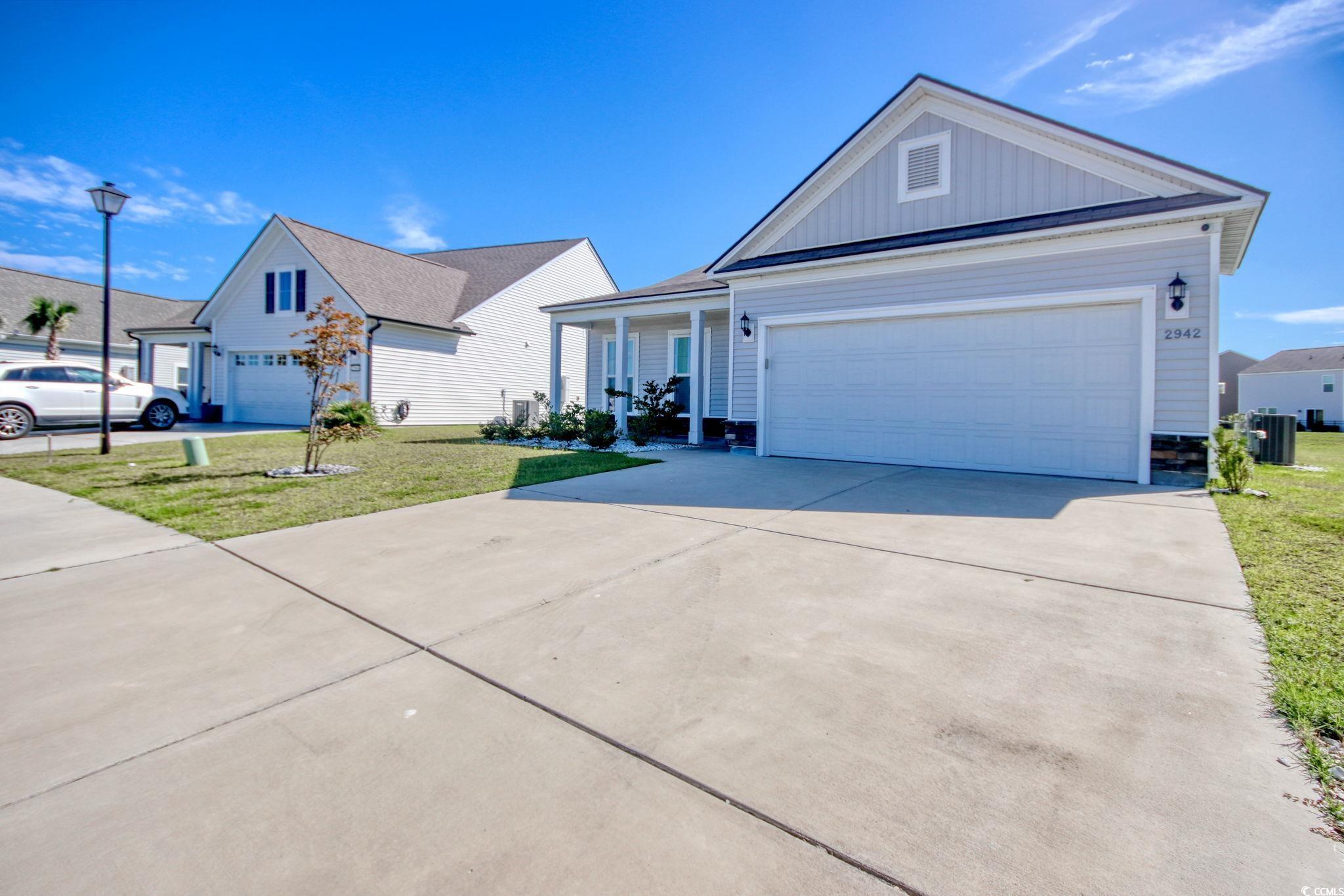 2942 Ellesmere Circle Property Photo 2