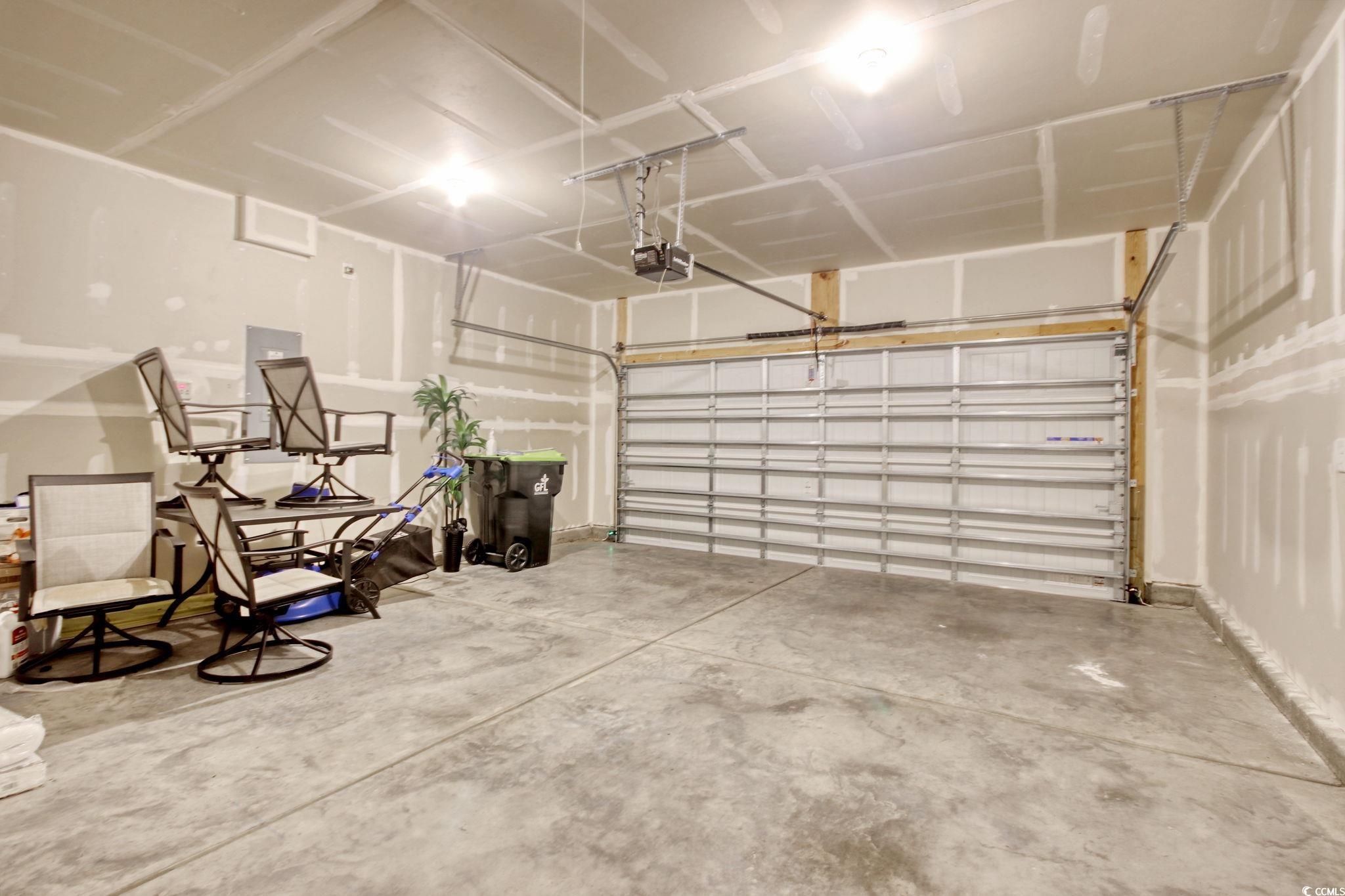 2942 Ellesmere Circle Property Photo 29