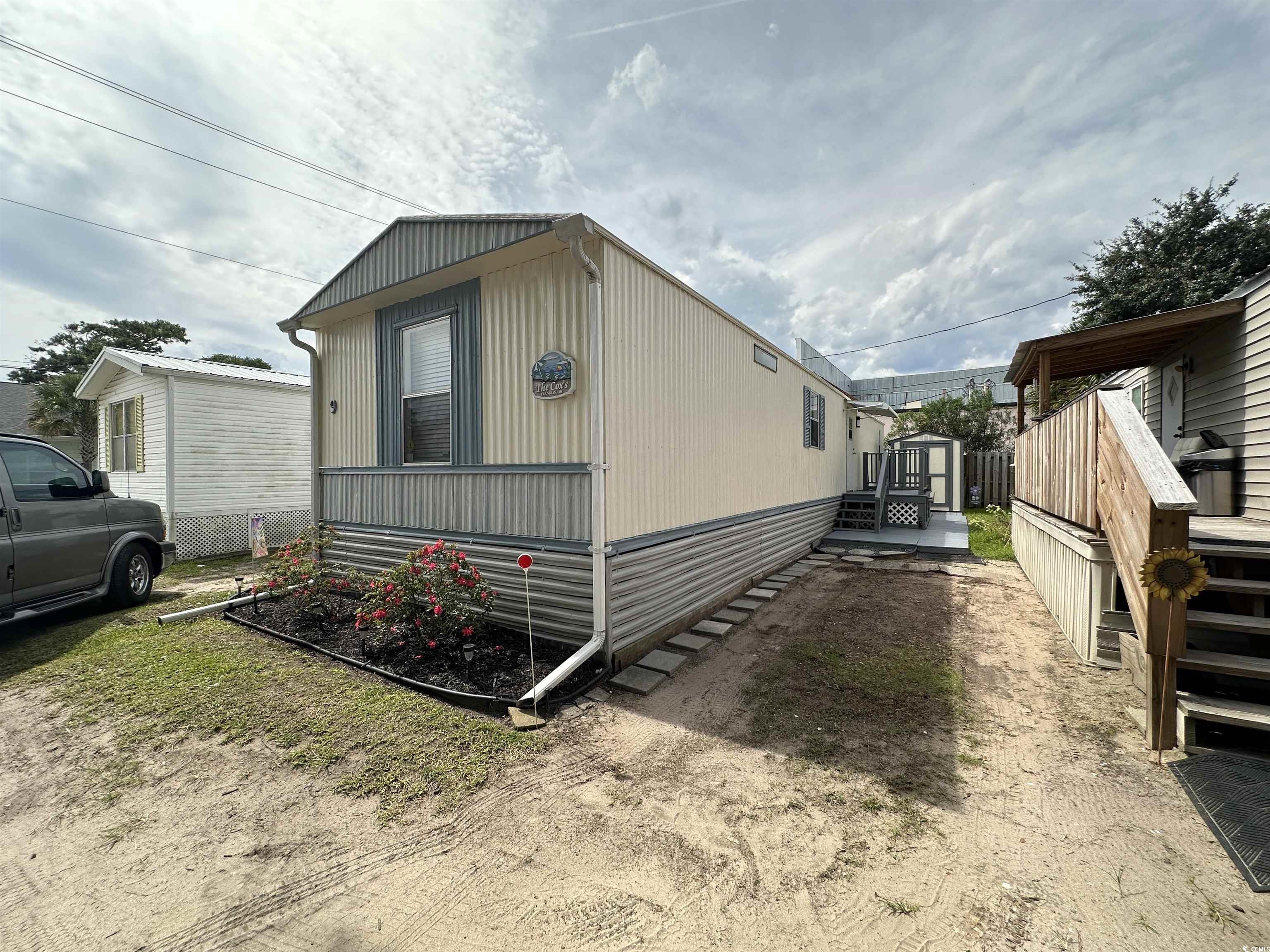 406 9th Ave. S Property Photo 1