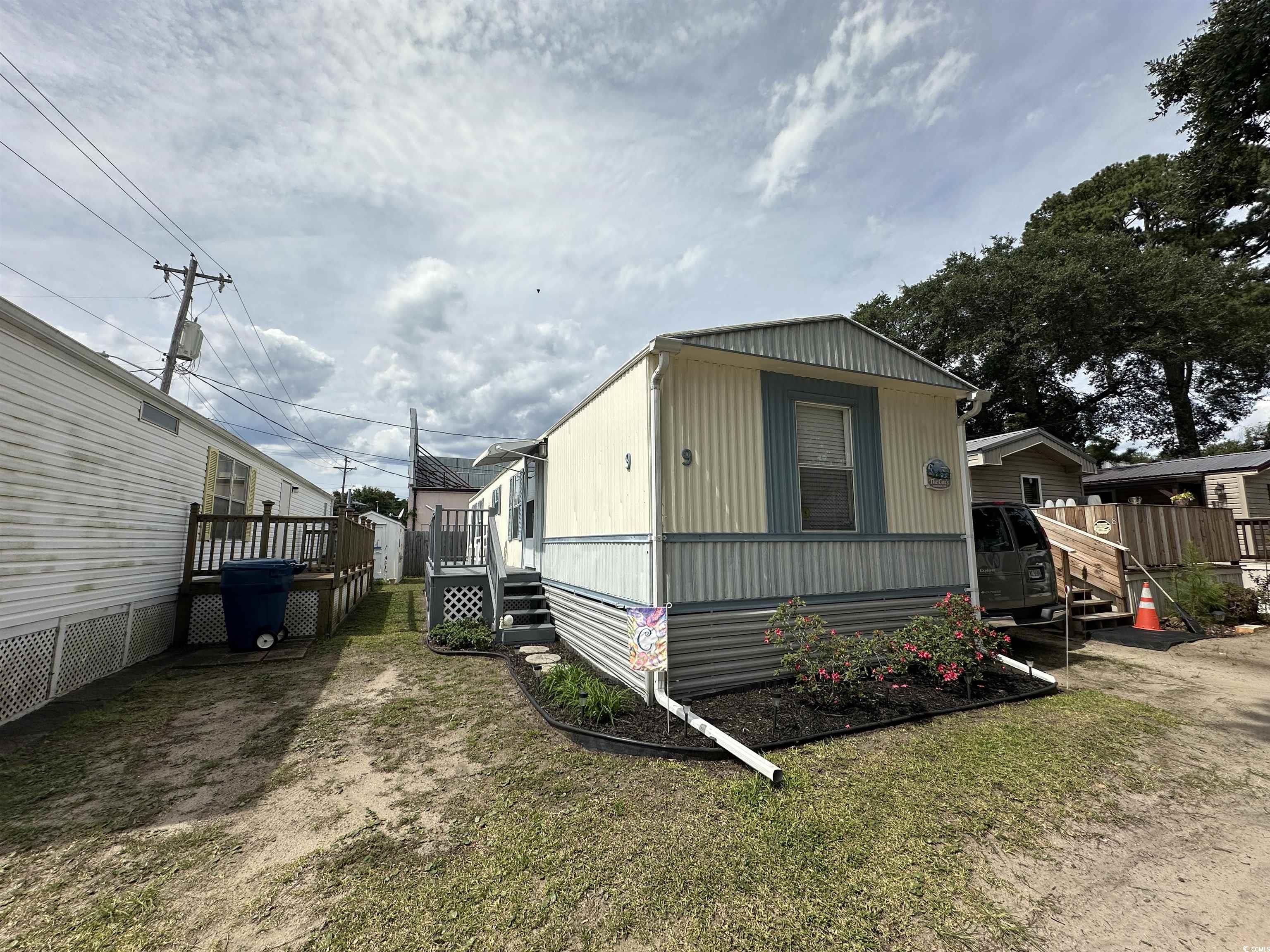 406 9th Ave. S Property Photo 2