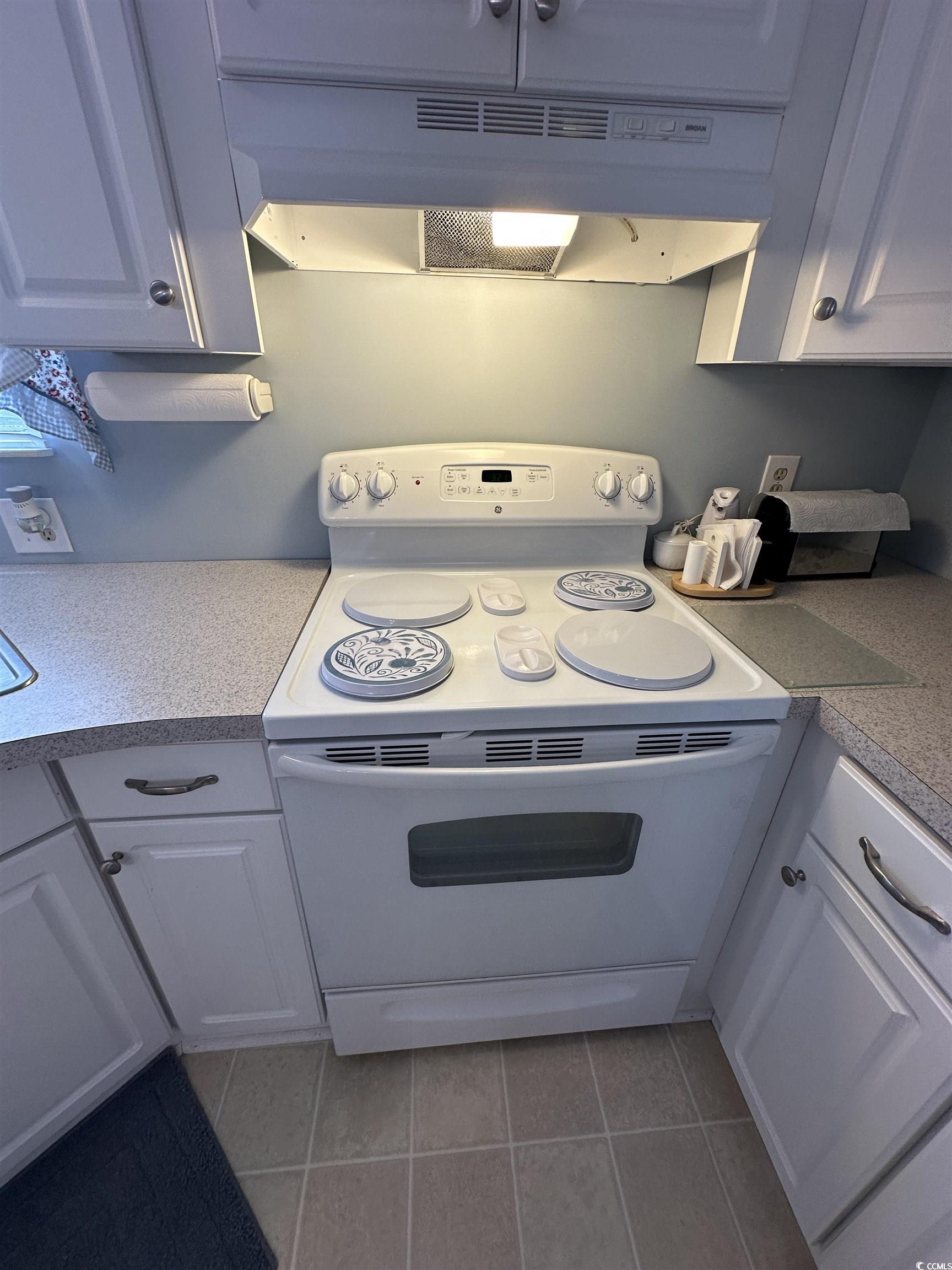 406 9th Ave. S Property Photo 16