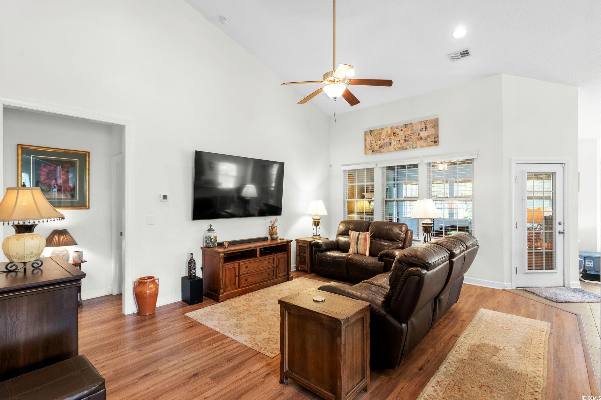 124 Ocean Sands Ct. Property Photo 8