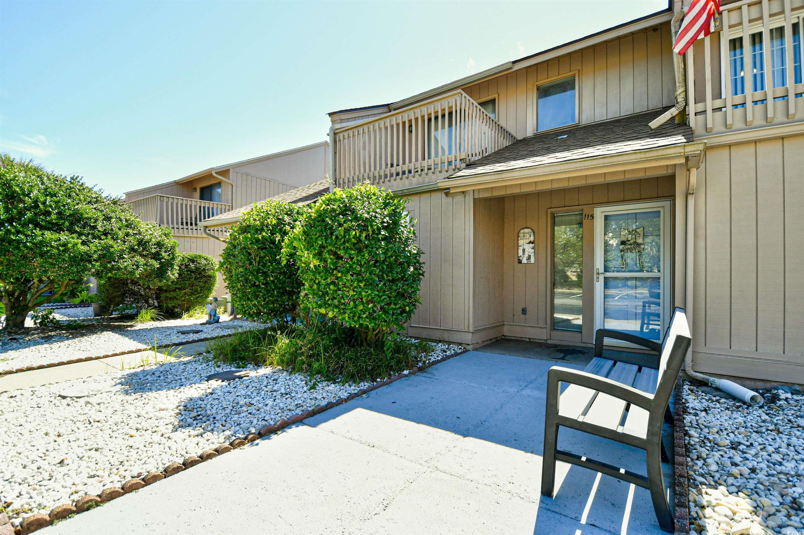 305 21st Ave. S Property Photo 4