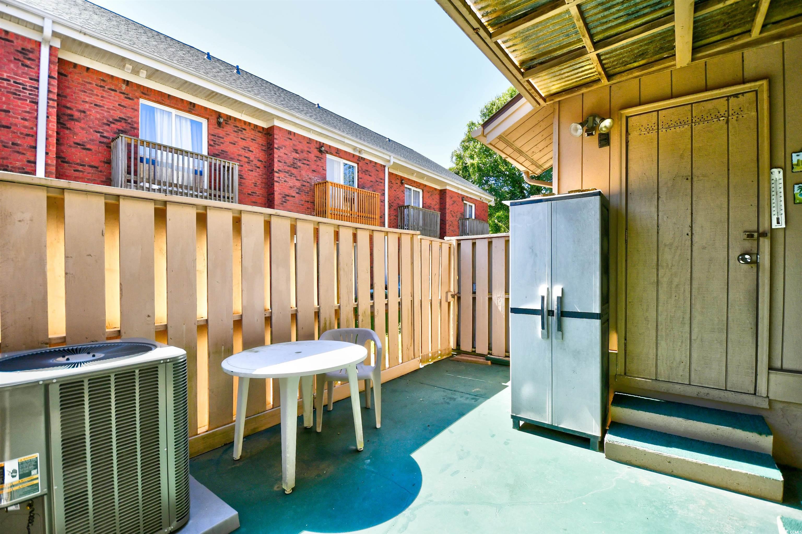 305 21st Ave. S Property Photo 28