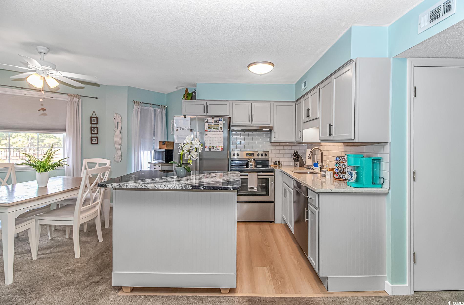 1500 Cenith Dr. Property Photo 11