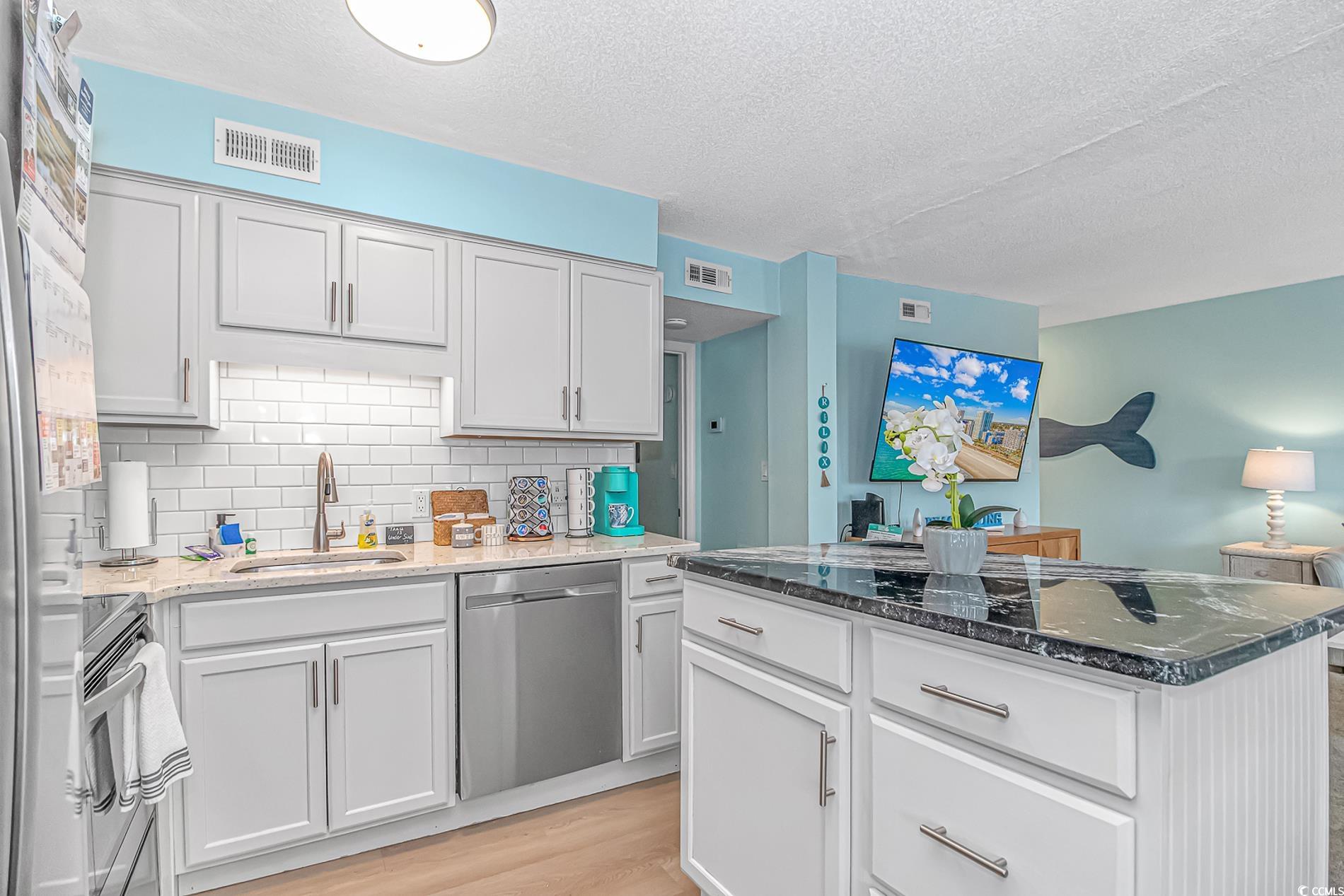 1500 Cenith Dr. Property Photo 13