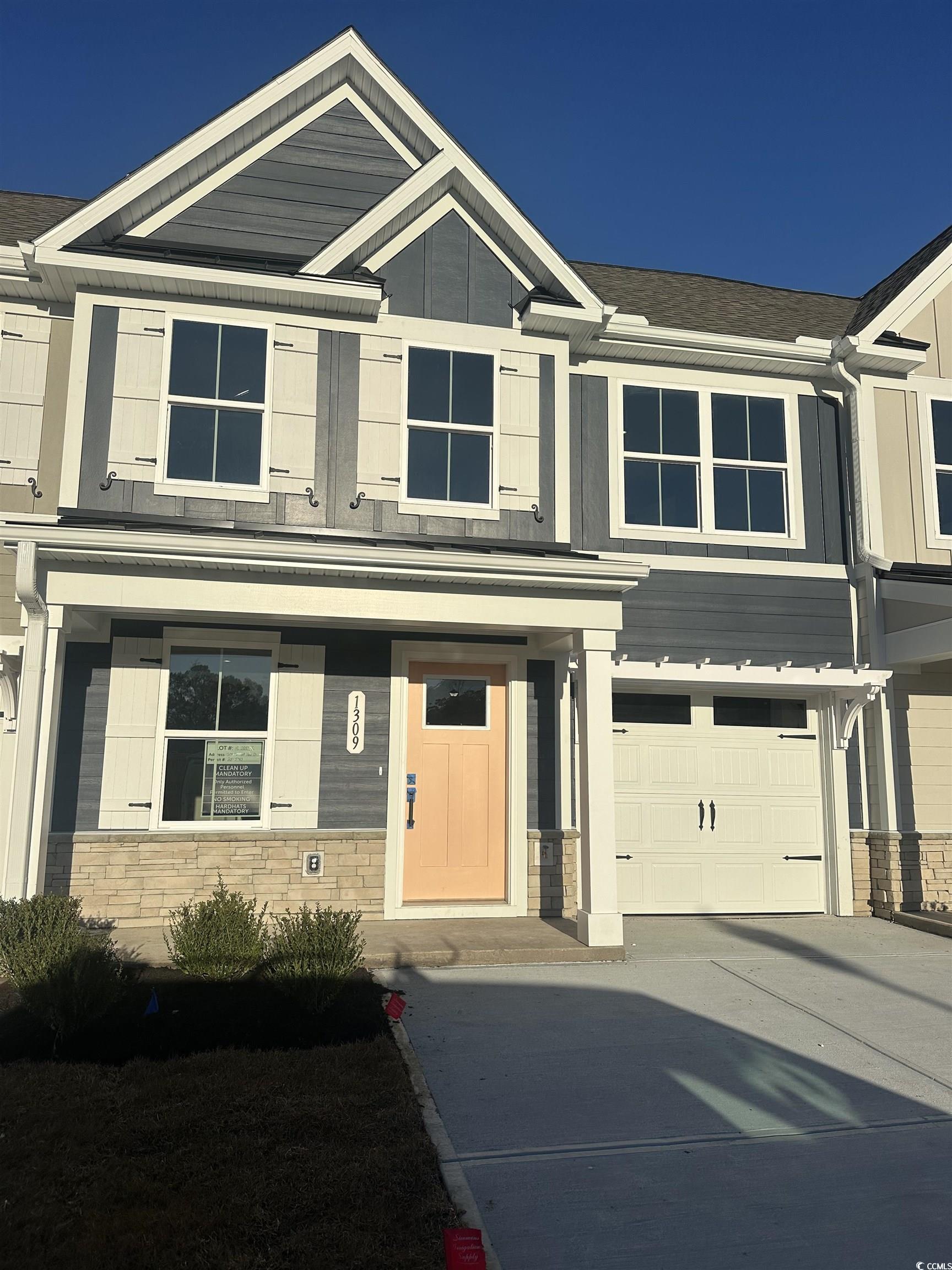 1309 Pleasant View Dr Property Photo 1