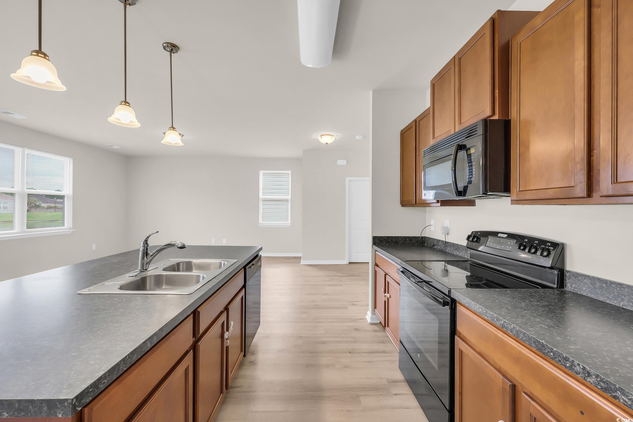 812 Hayes Point Circle Property Photo 15