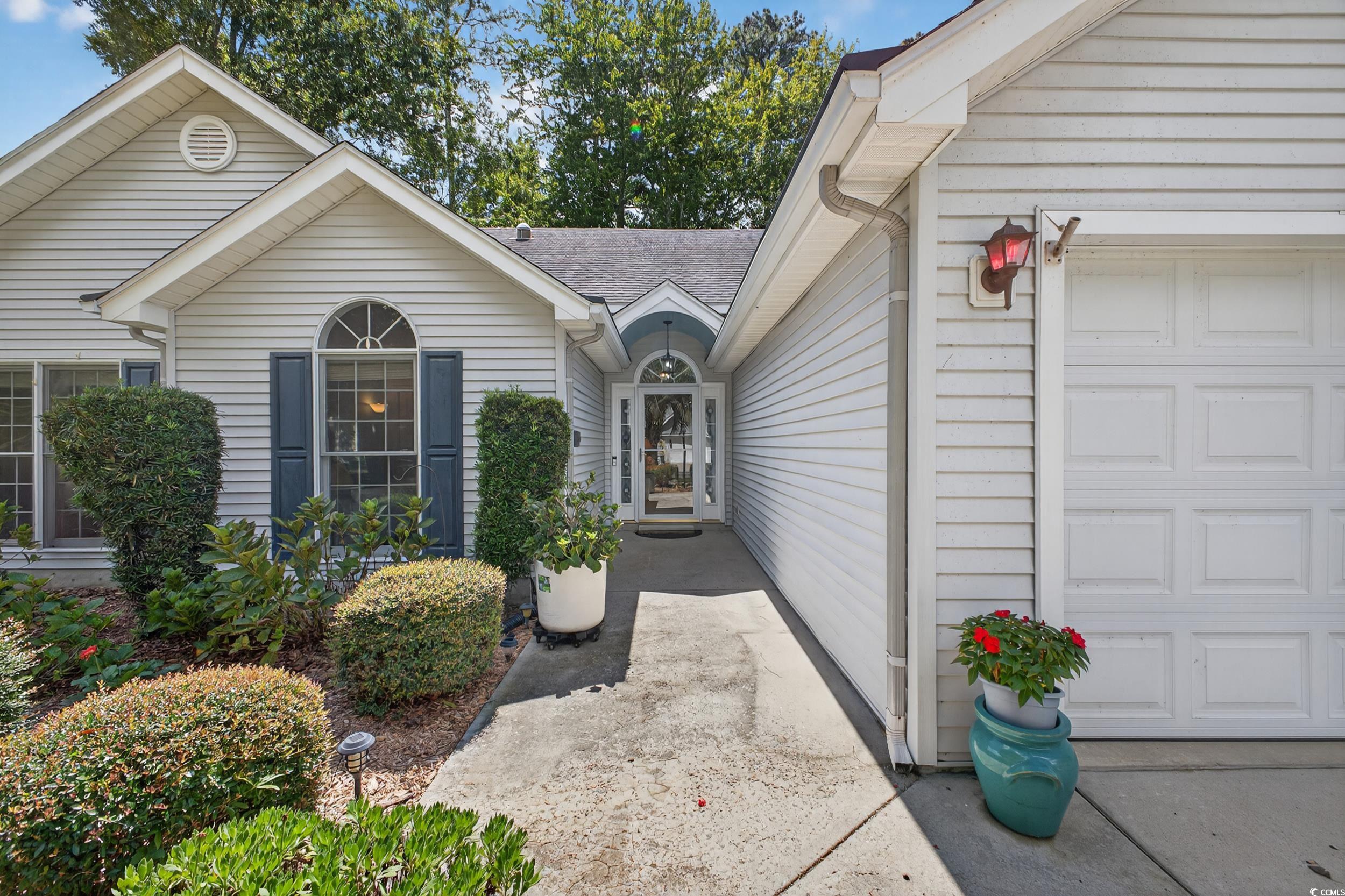 2248 Seaford Dr. Property Photo 3