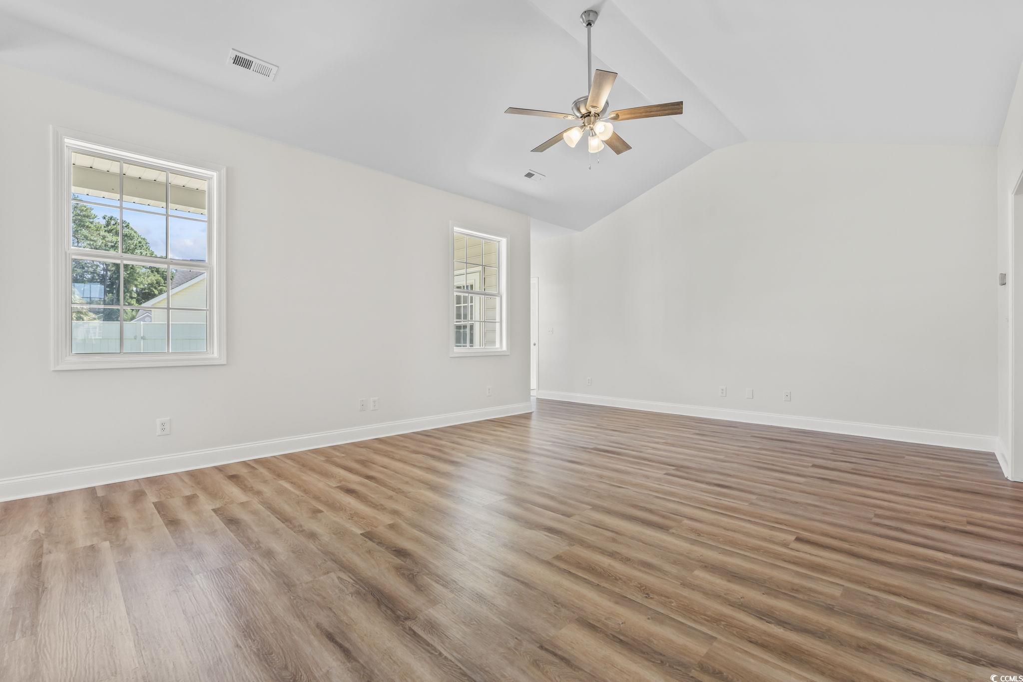 1108 Ella Ct. Property Photo 6