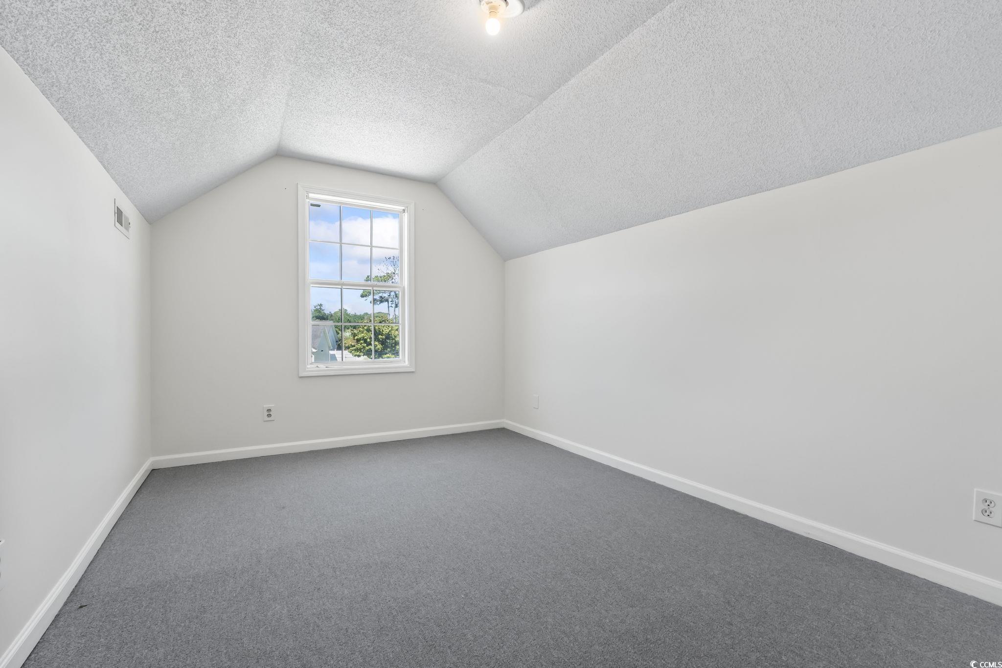 1108 Ella Ct. Property Photo 17