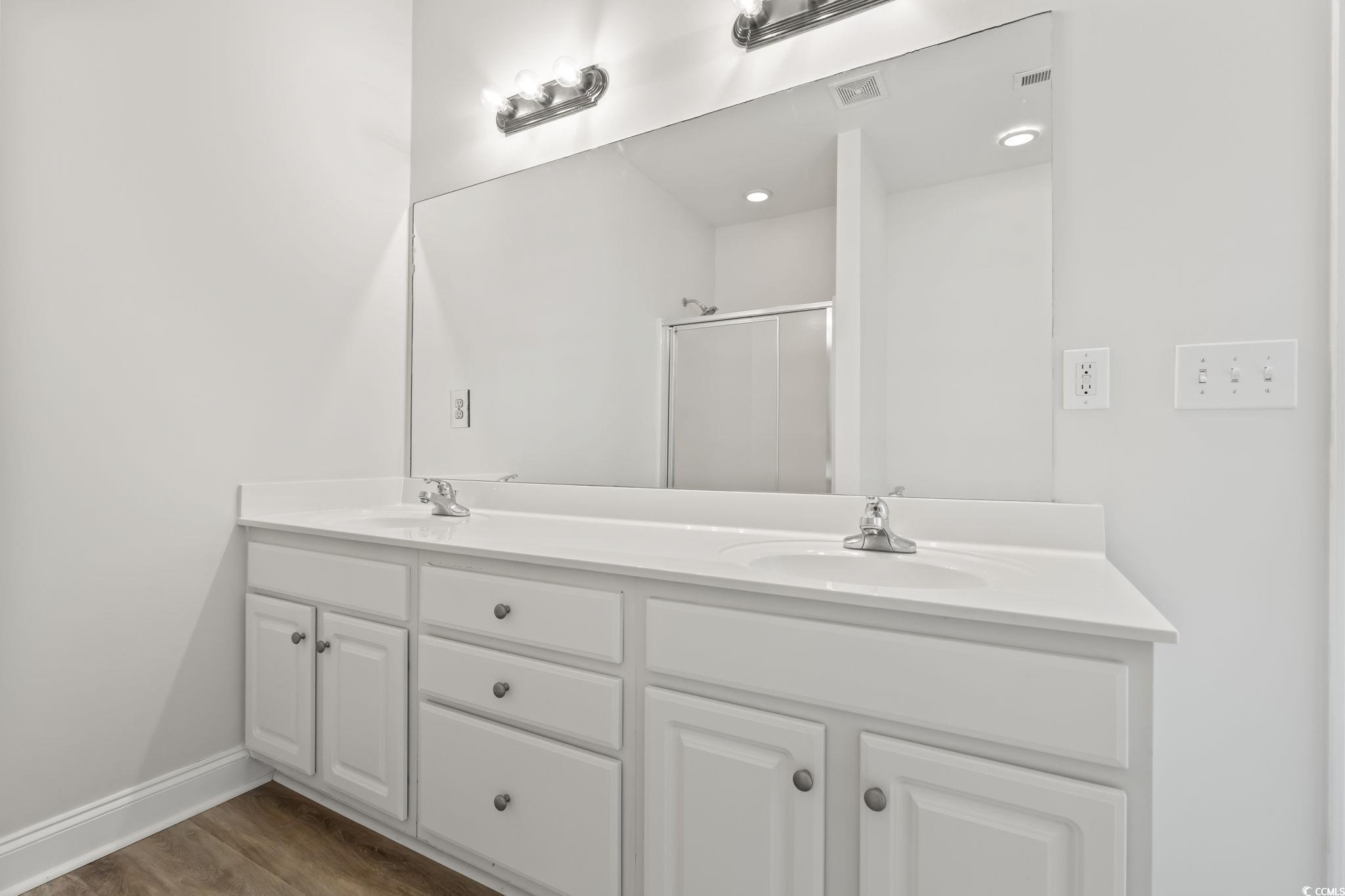 1108 Ella Ct. Property Photo 23