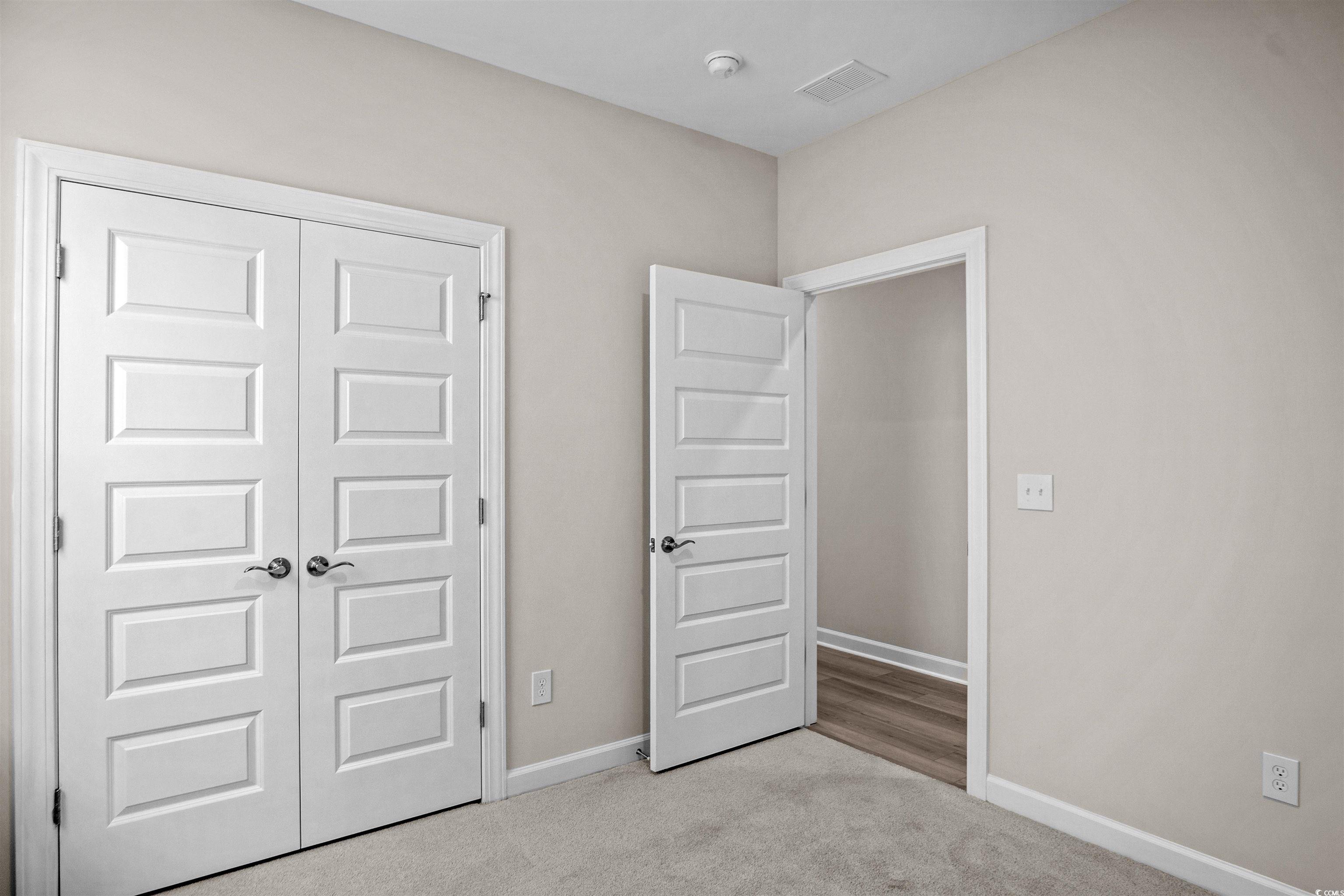 1306 Wykham Park Dr. Property Photo 17