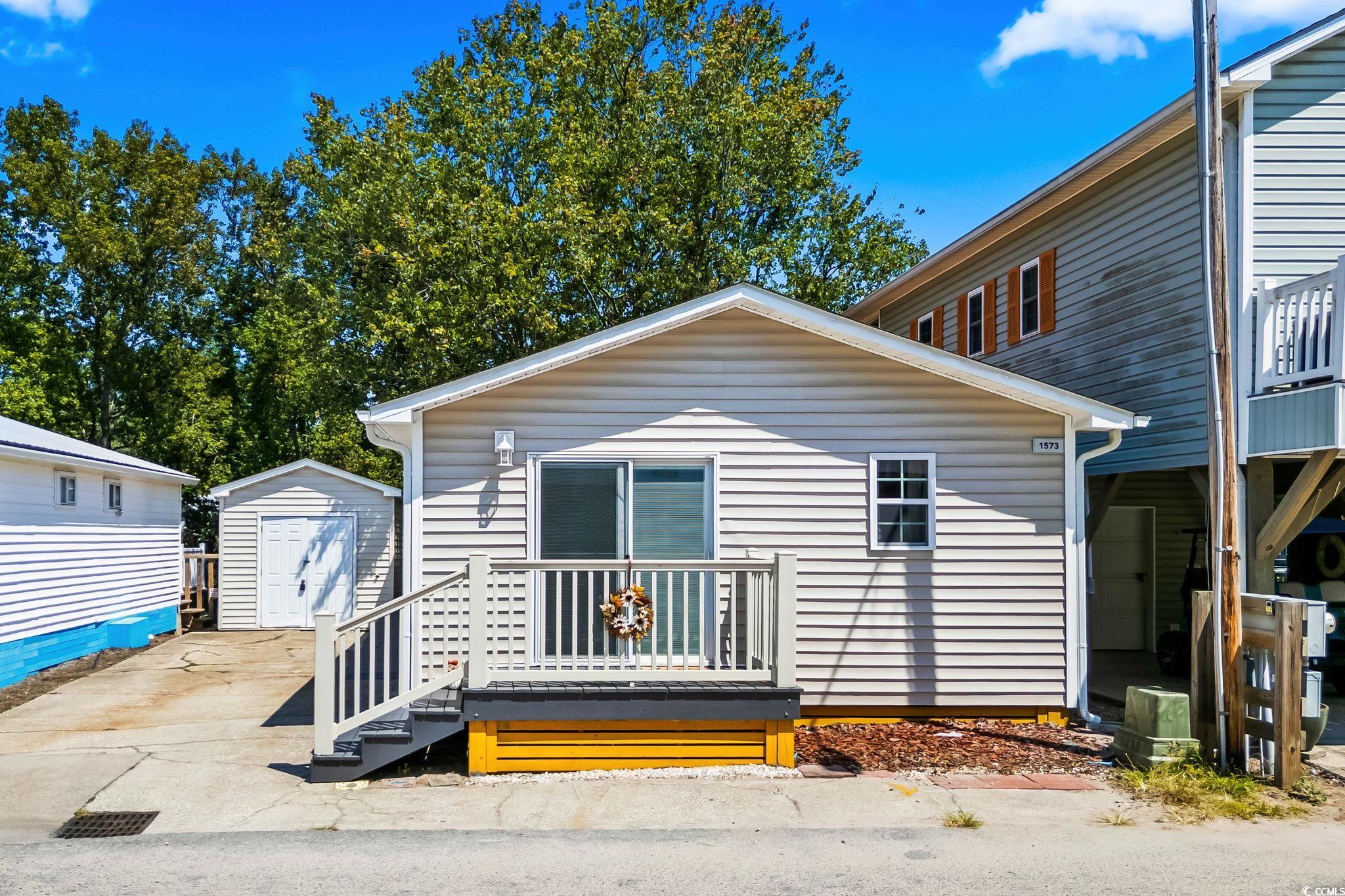 6001-1573 S Kings Hwy. Property Photo 2