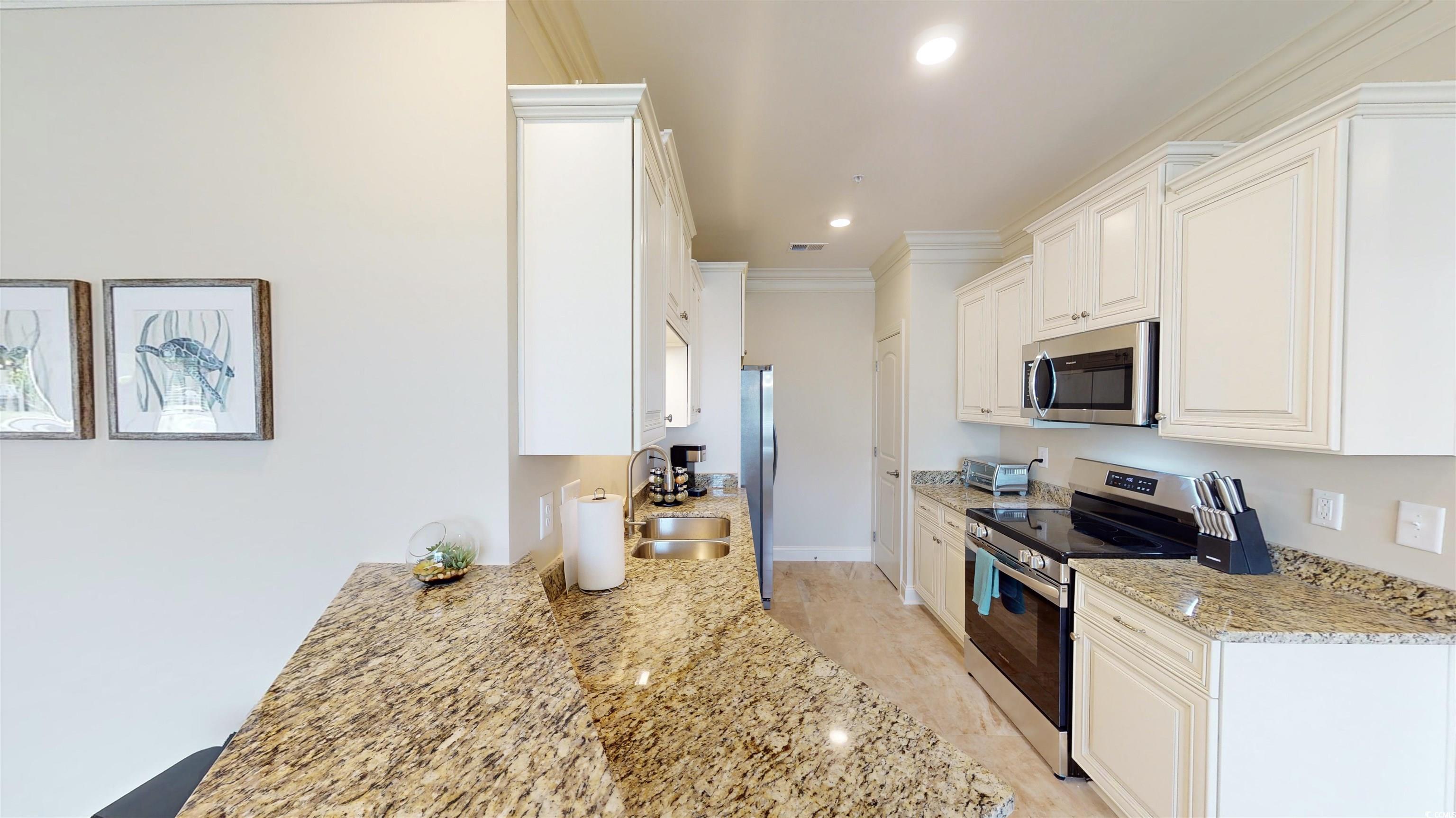 81 Delray Dr. Property Photo 11