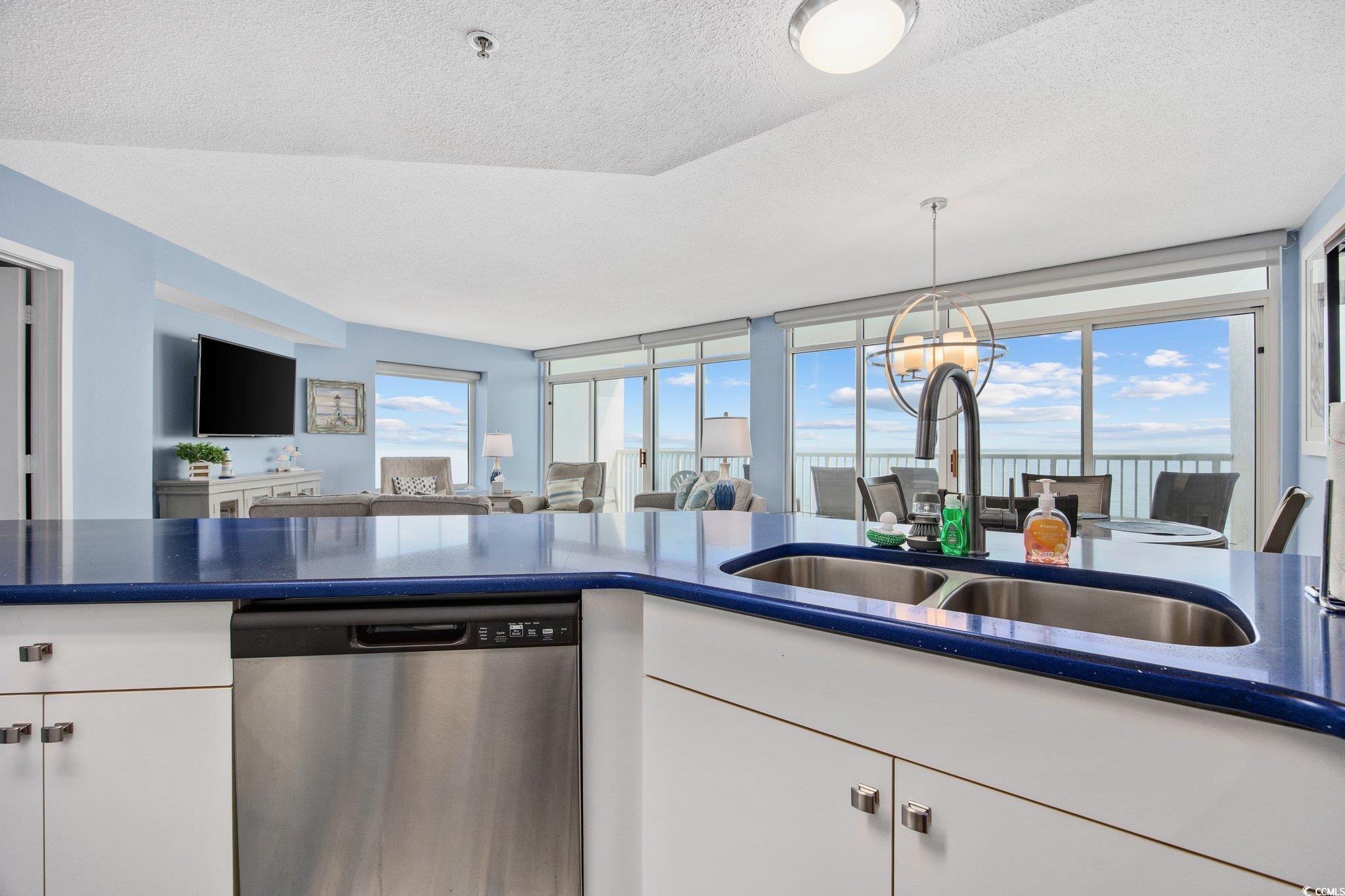 161 Seawatch Dr. Property Photo 18