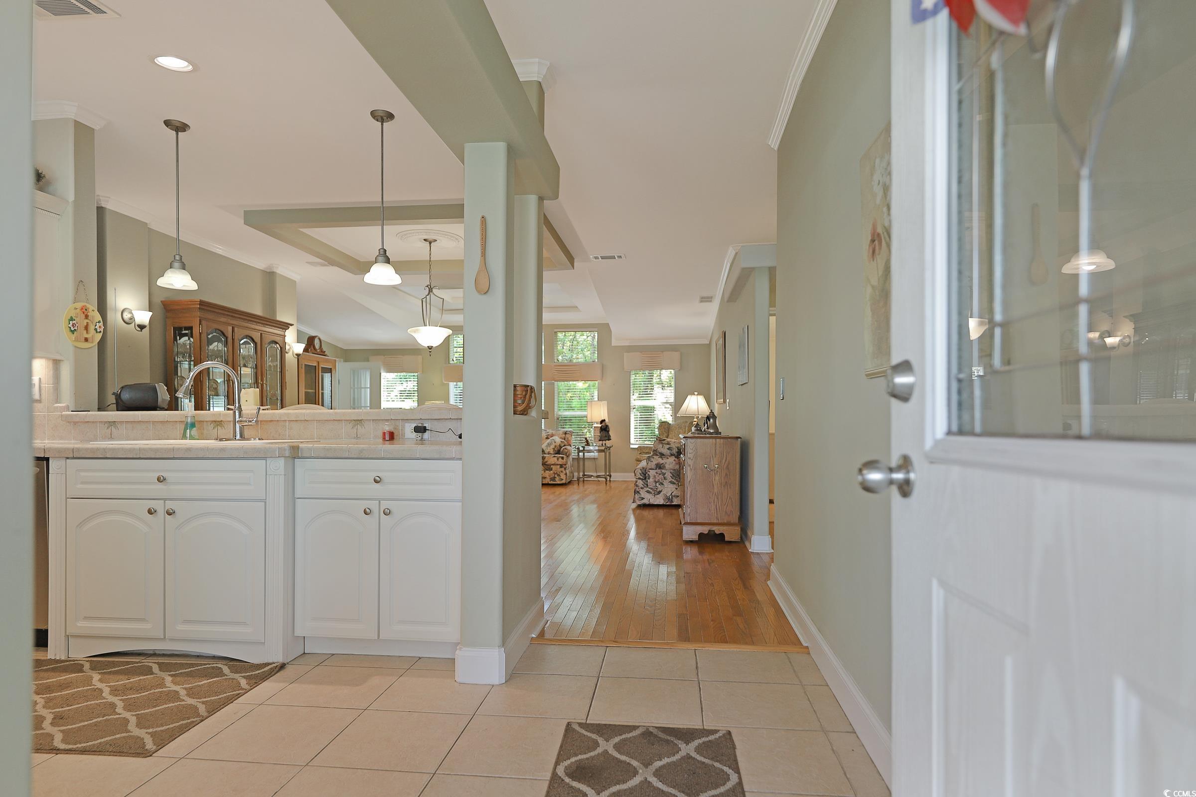 627 Woodholme Dr. Property Photo 9
