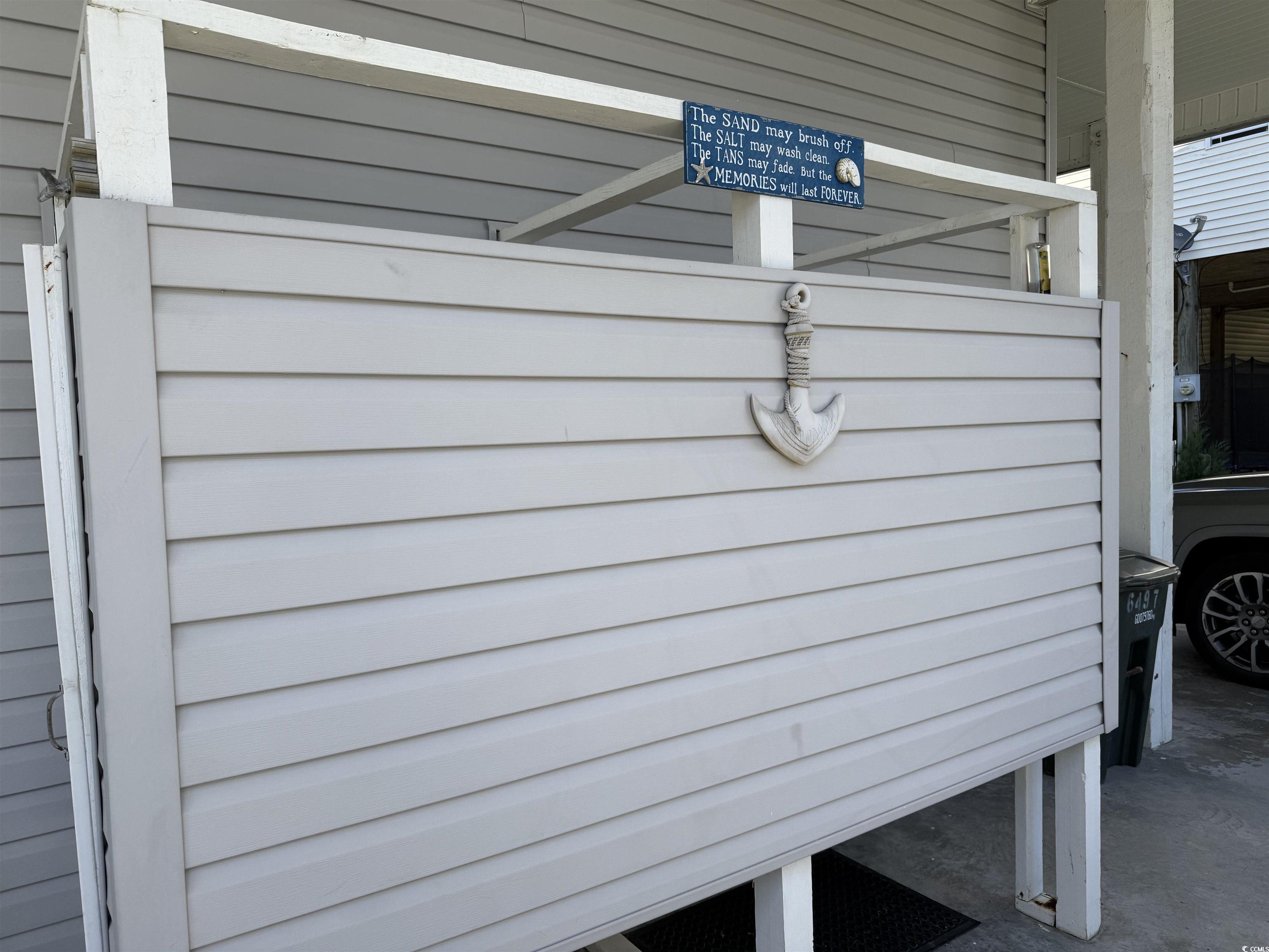 4612 Surf St. Property Photo 5