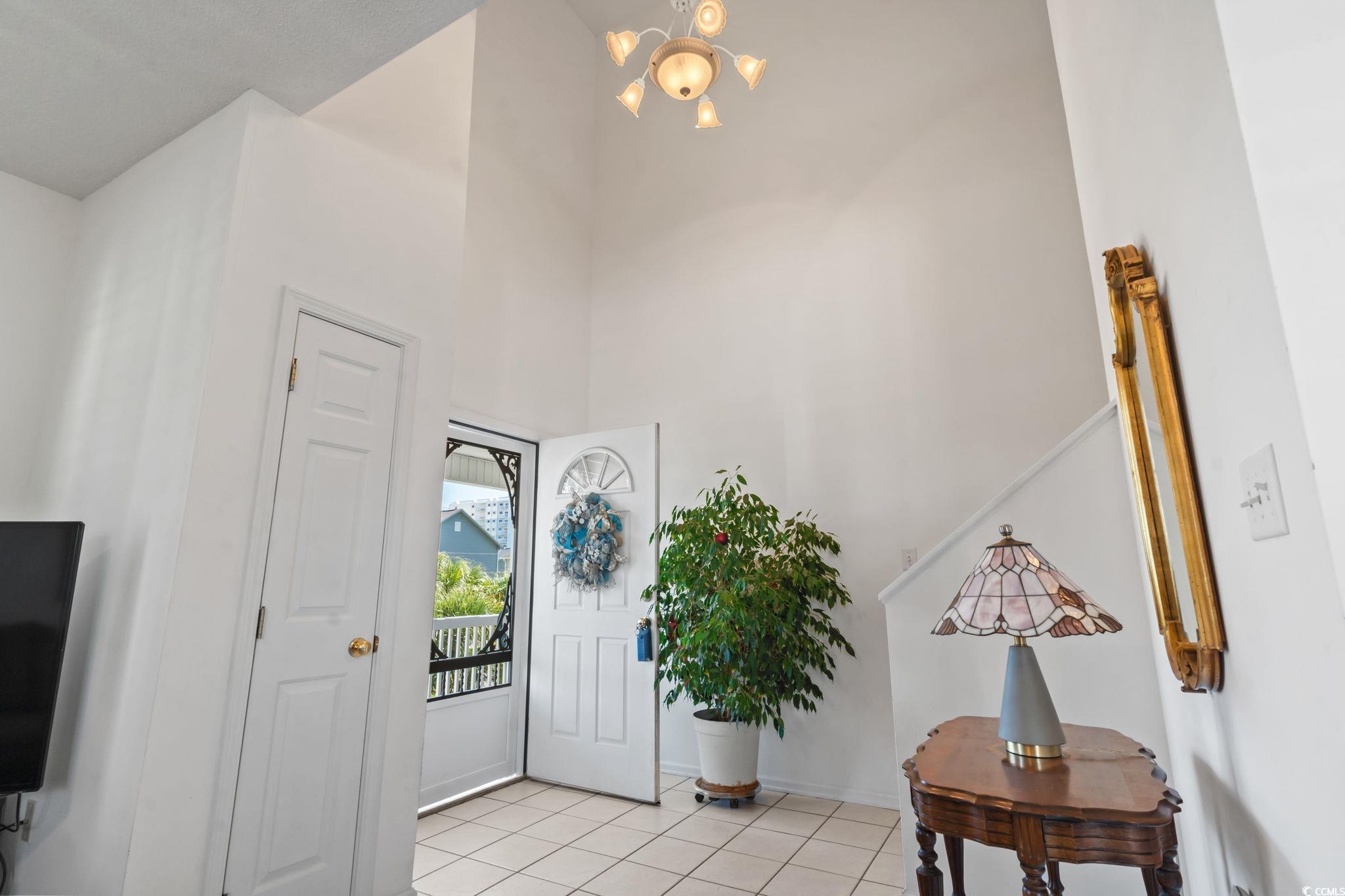 4612 Surf St. Property Photo 8