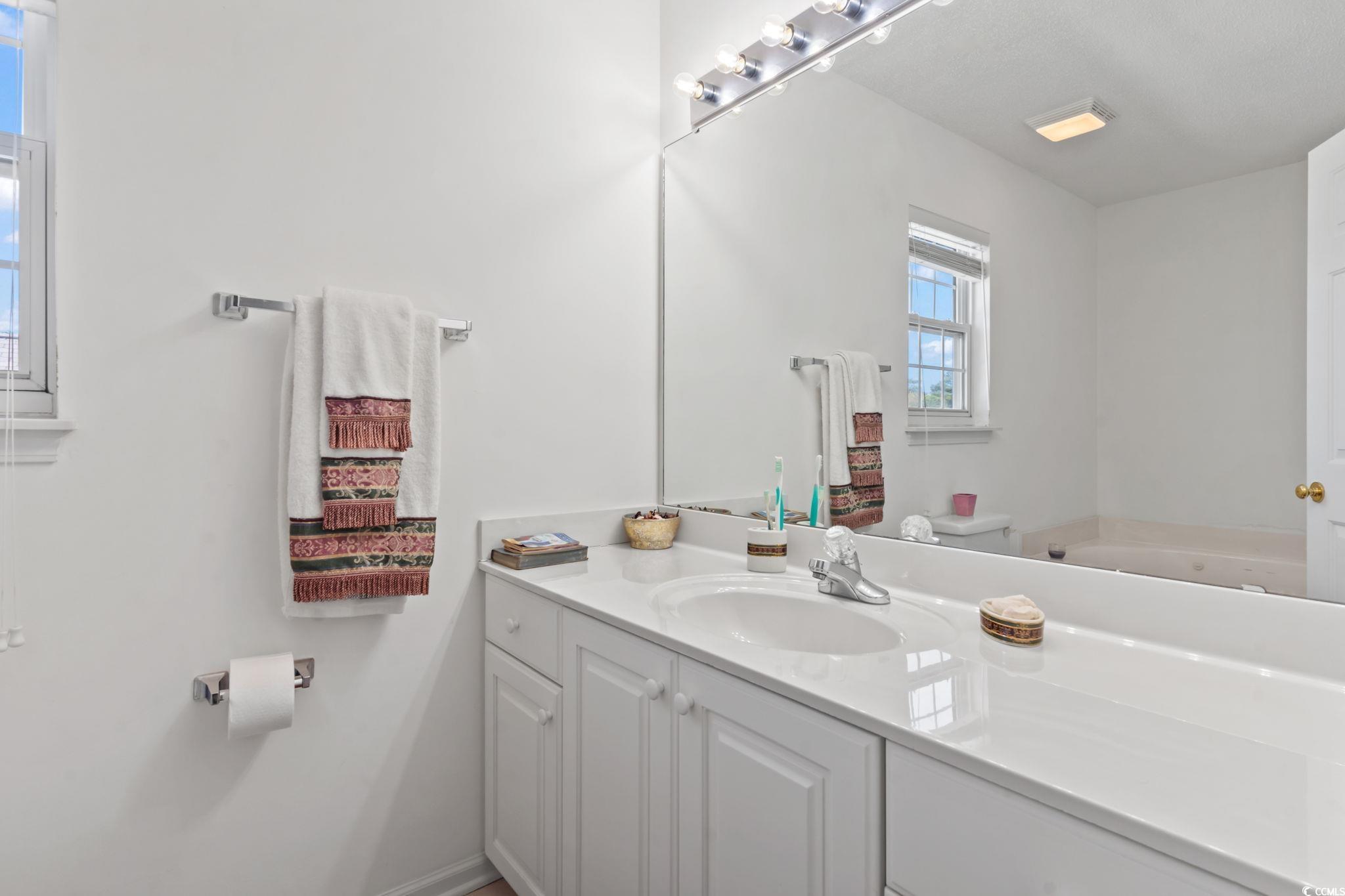 4612 Surf St. Property Photo 18