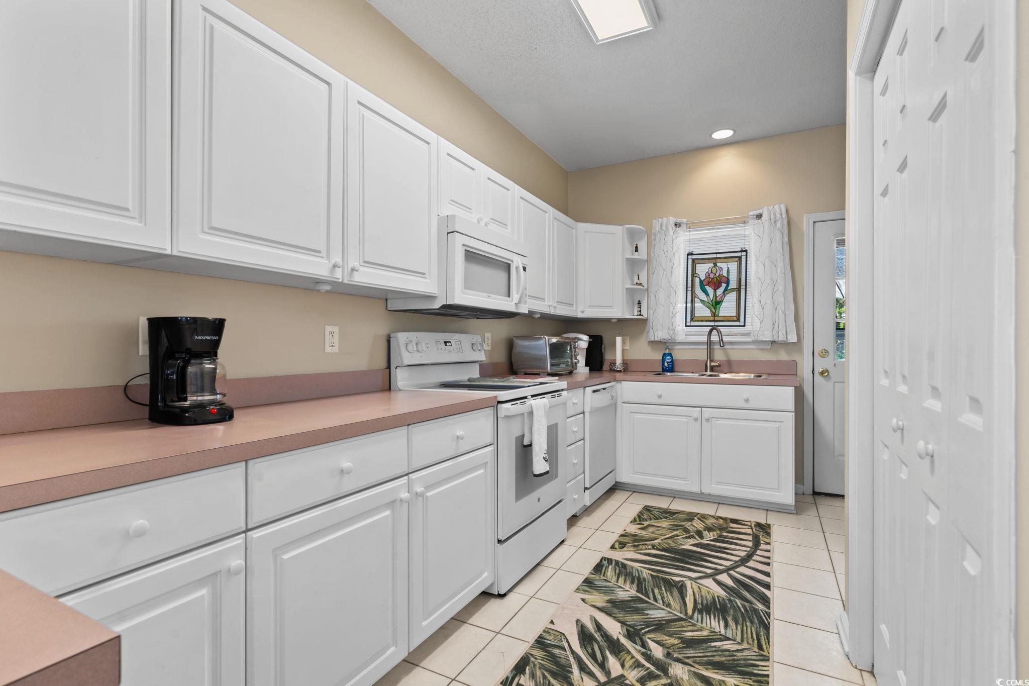 4612 Surf St. Property Photo 26