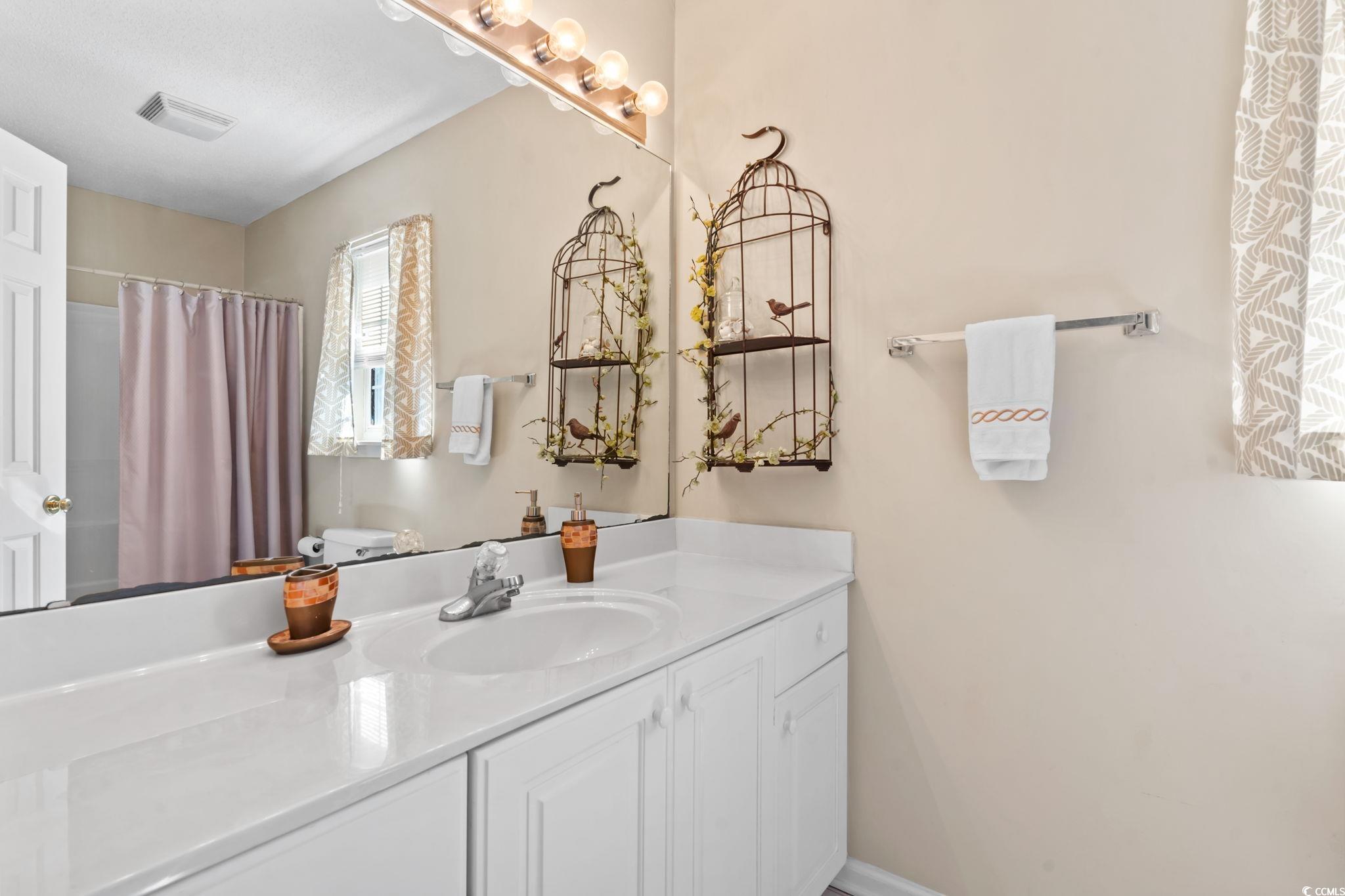 4612 Surf St. Property Photo 32