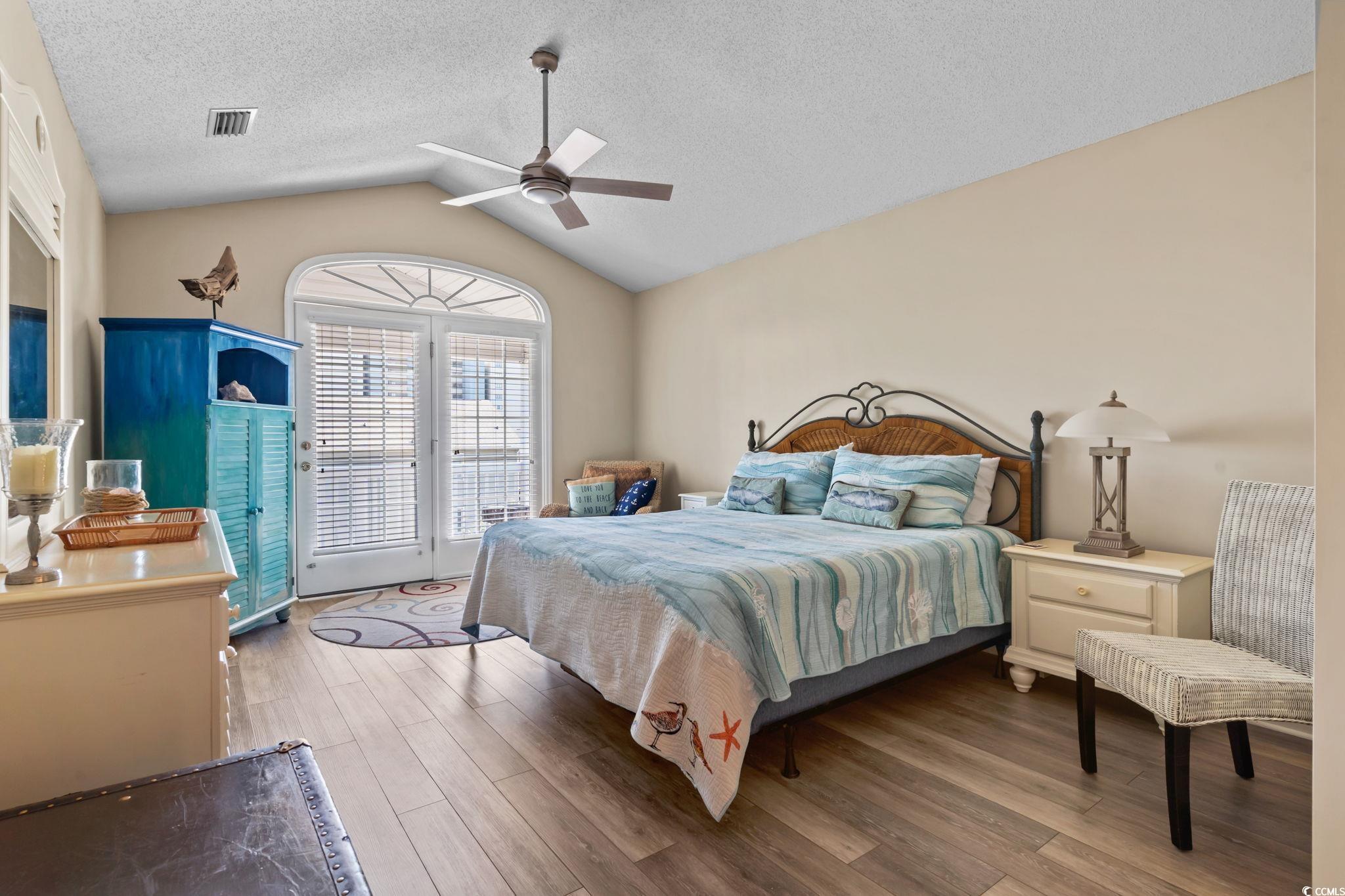 4612 Surf St. Property Photo 33